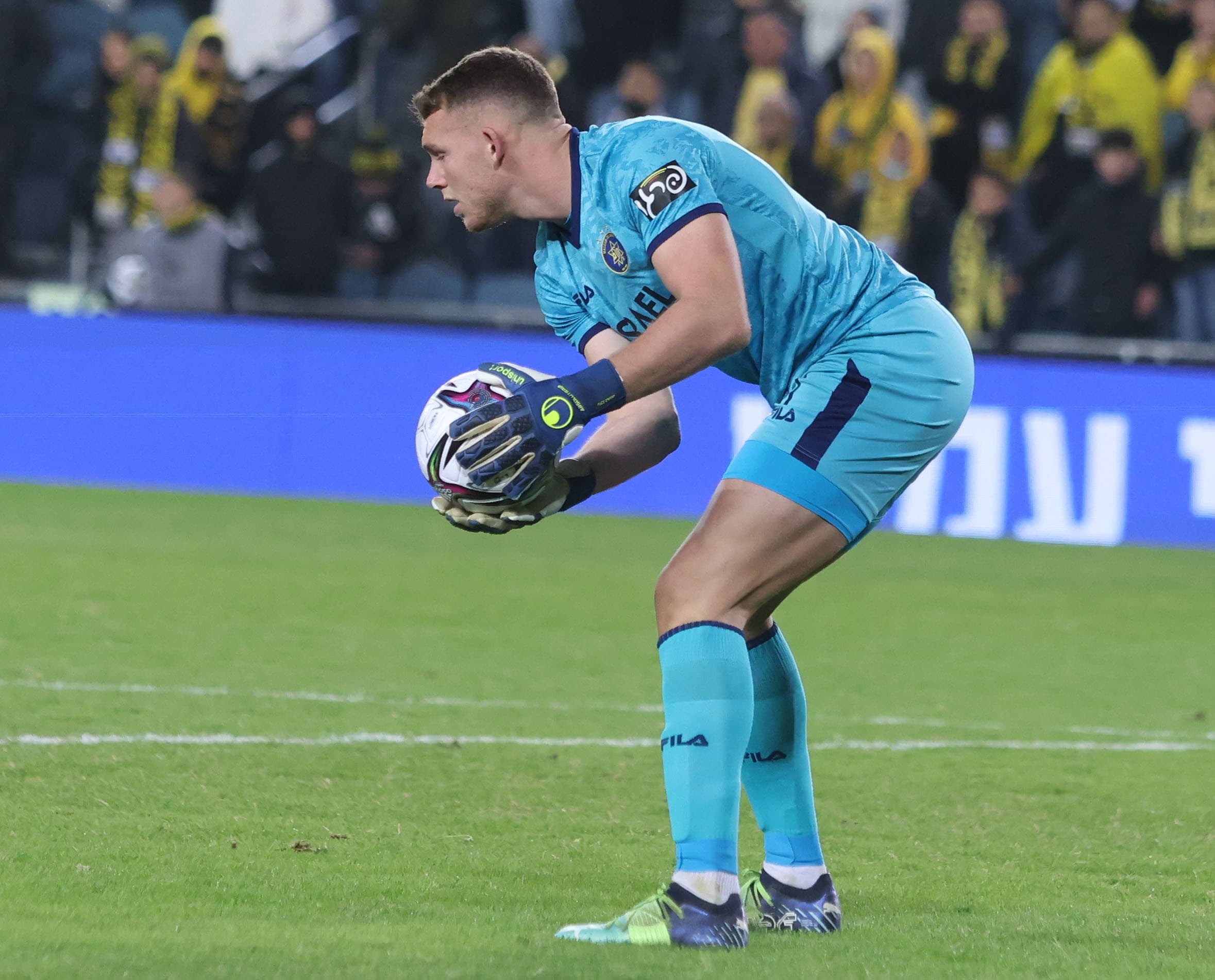 Daniel Peretz, Maccabi Tel Aviv goalkeeper