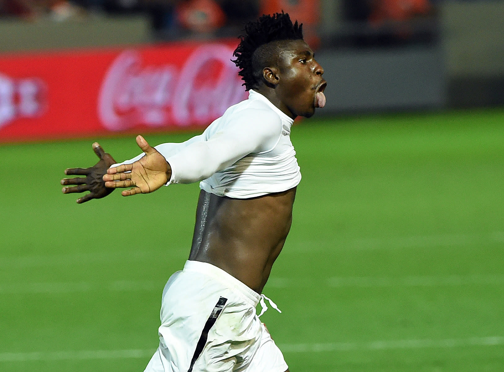 שחקני הפועל עכו, לנרי קהינדה