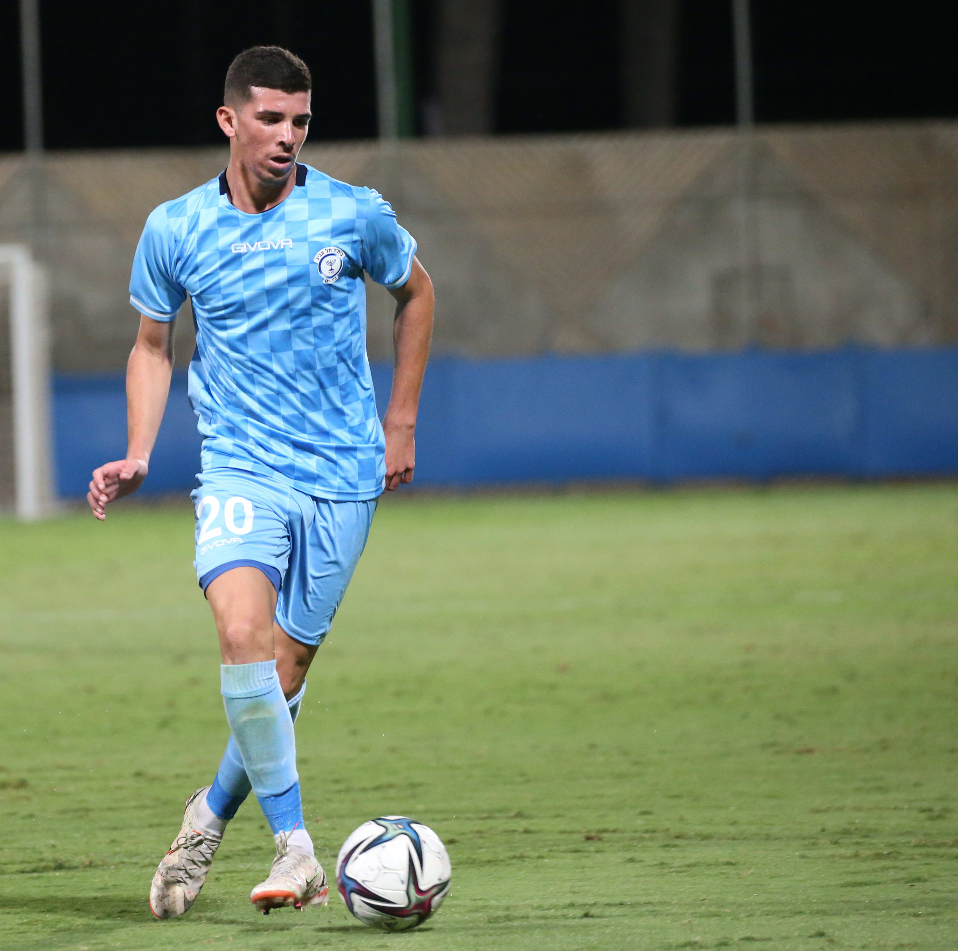 דור תורג'מן שחקן בית