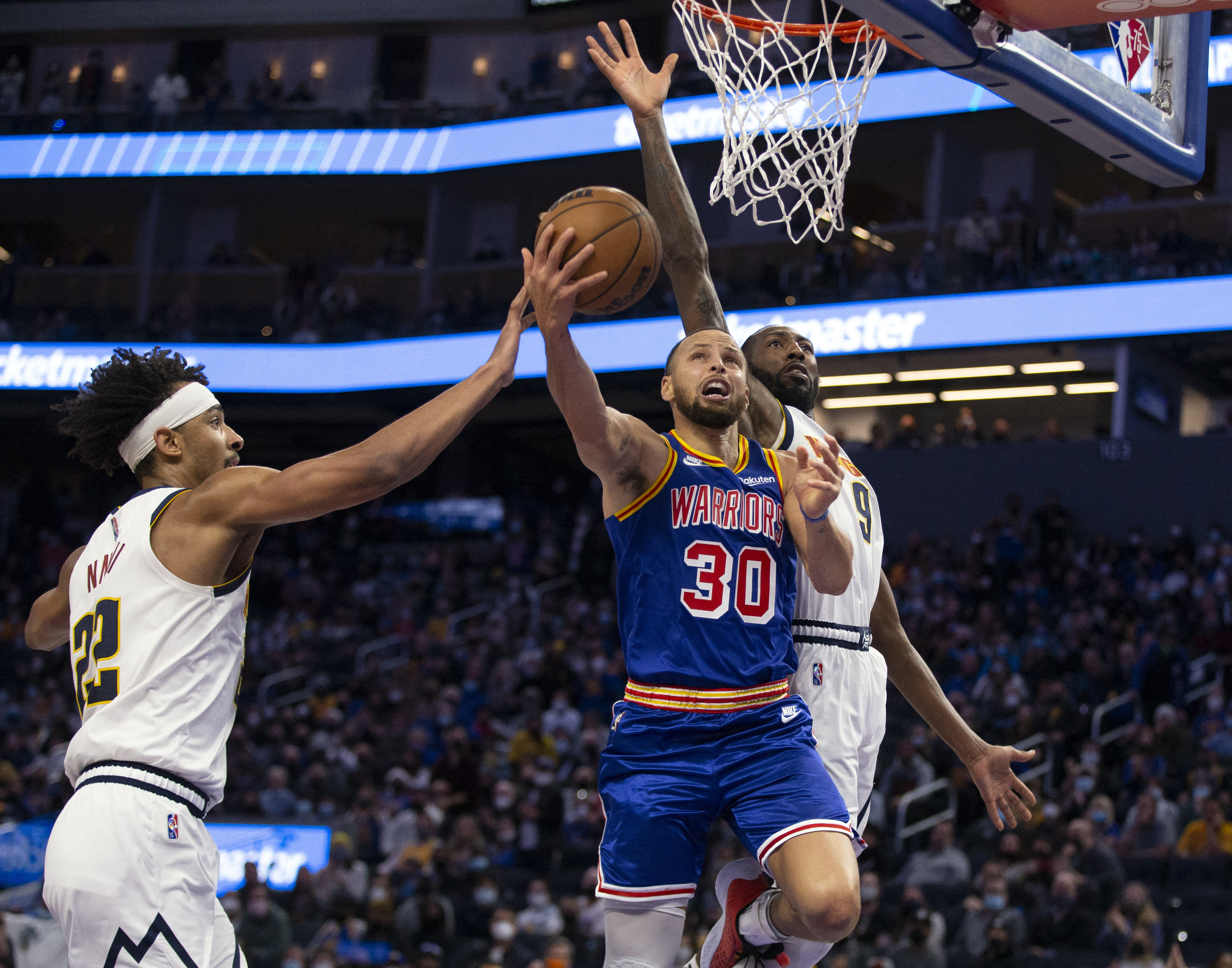 סטפן קרי גולדן סטייט מול ההגנה של דנבר