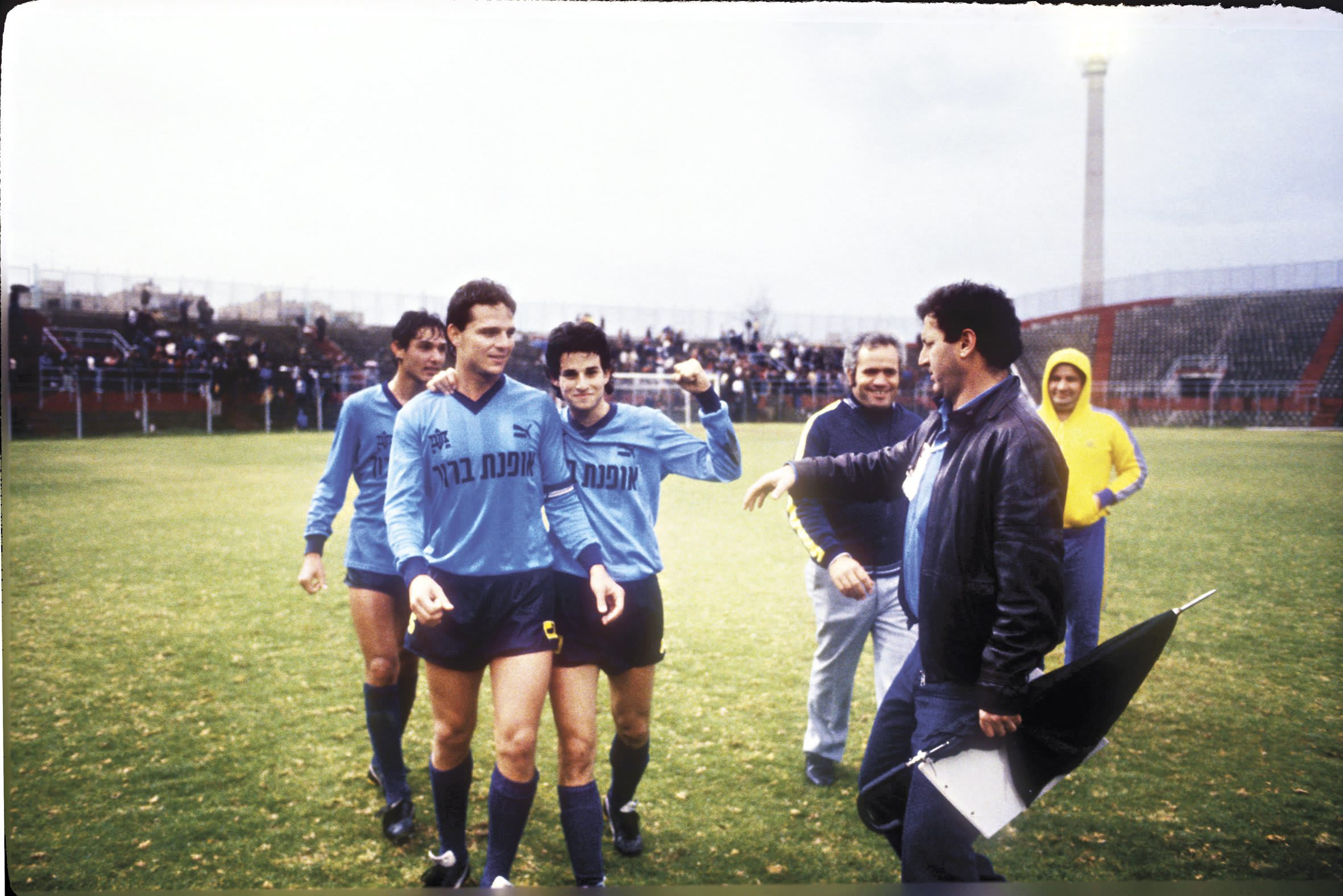 אלון נתן עם אבי כהן