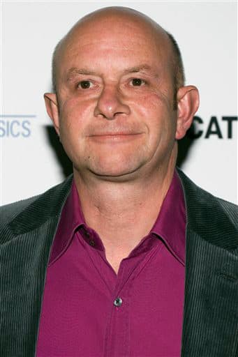 הסופר ניק הורנבי