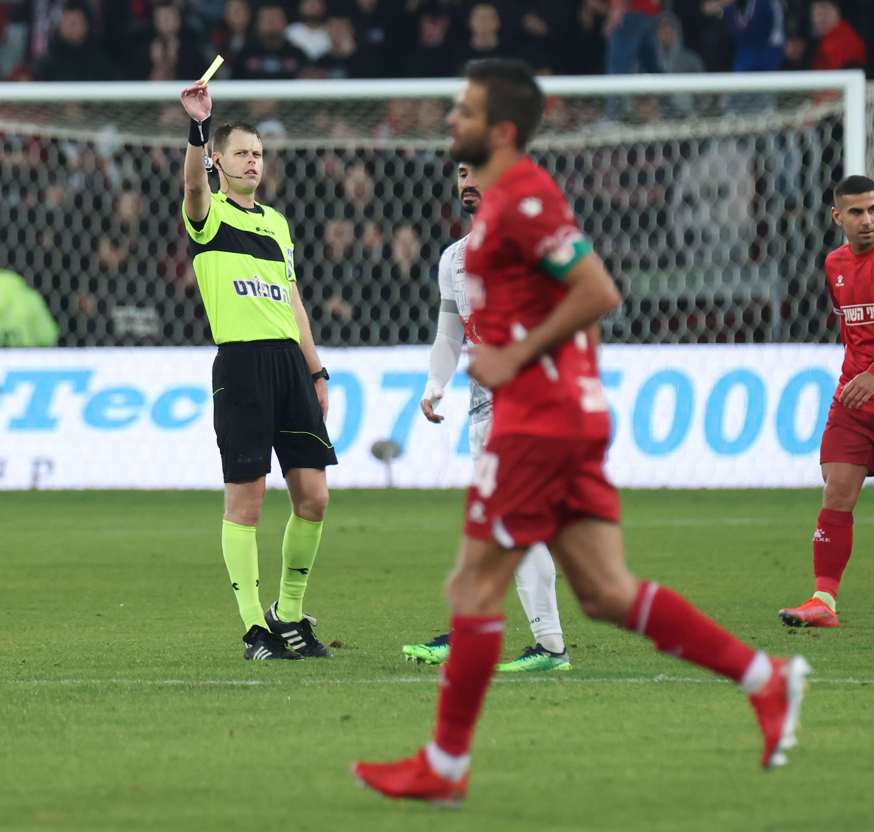 יגאל פריד, שופט כדורגל