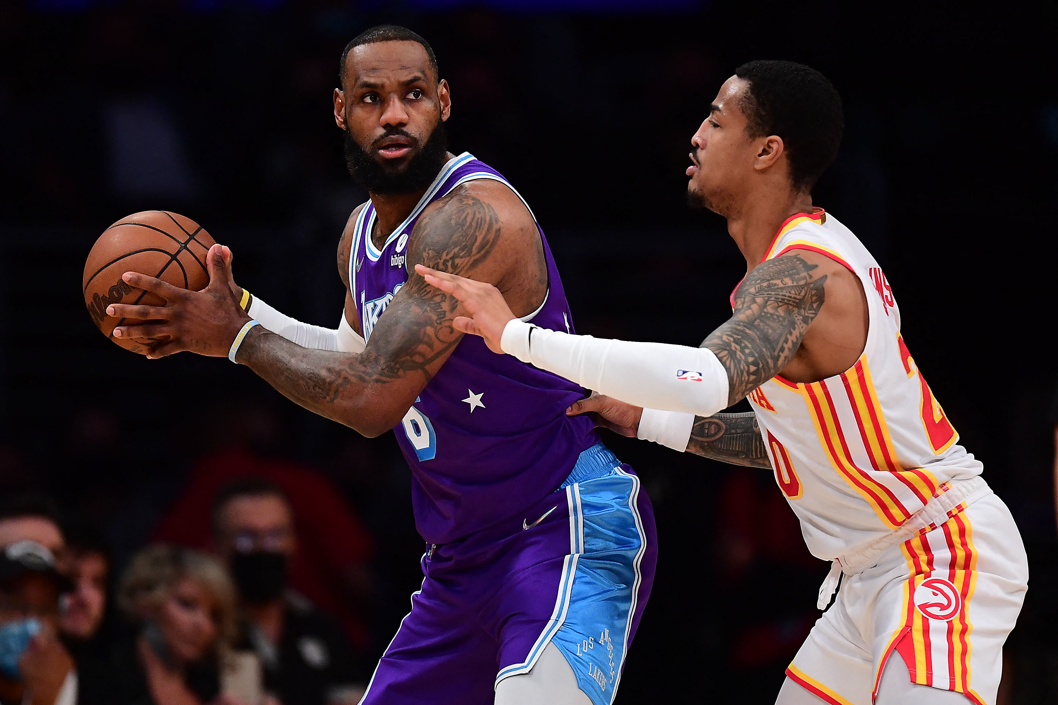 לברון ג'יימס לוס אנג'לס לייקרס