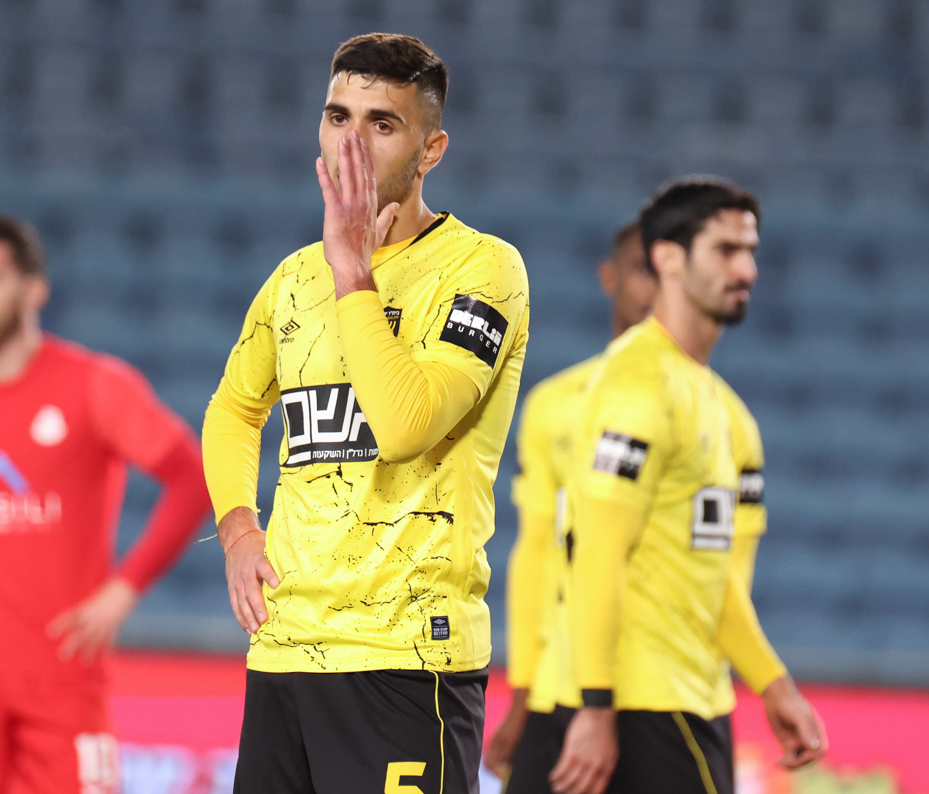 דוד חוג'ה שחקן בית