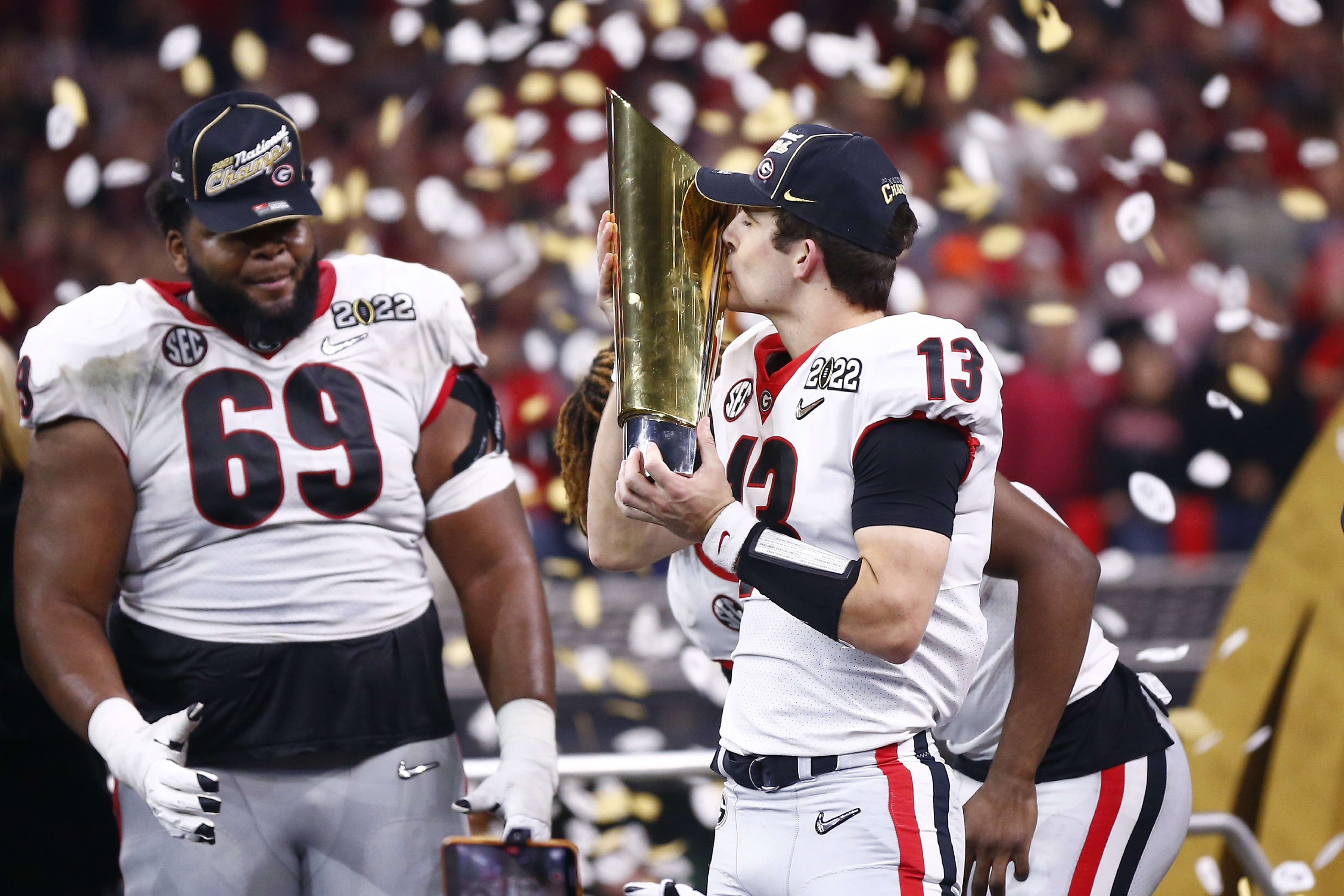 שחקן ג'ורג'יה בולדוגס סטטסון בנט