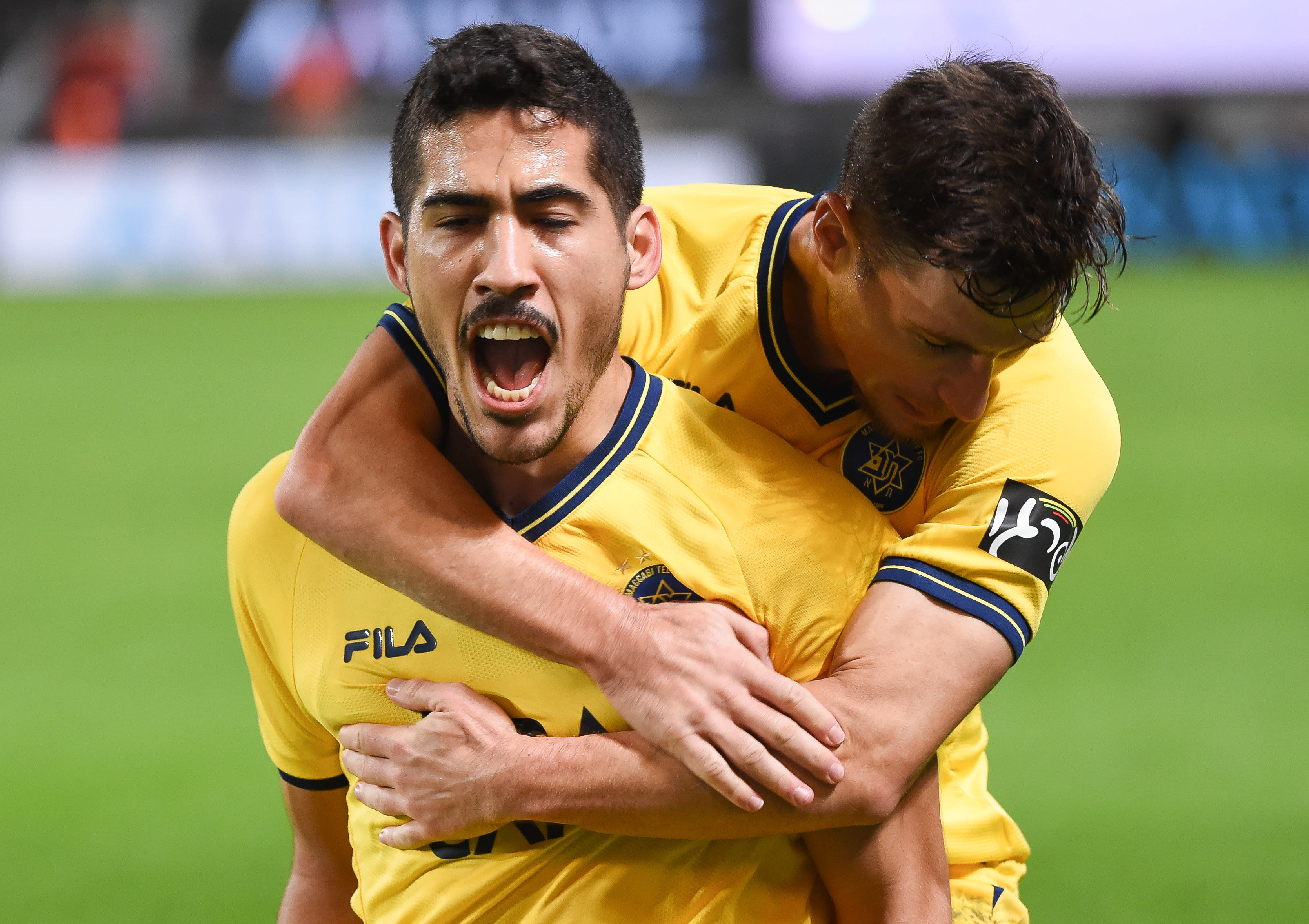 מתן בלטקסה, מכבי תל אביב חוגג עם גבי קניקובסקי