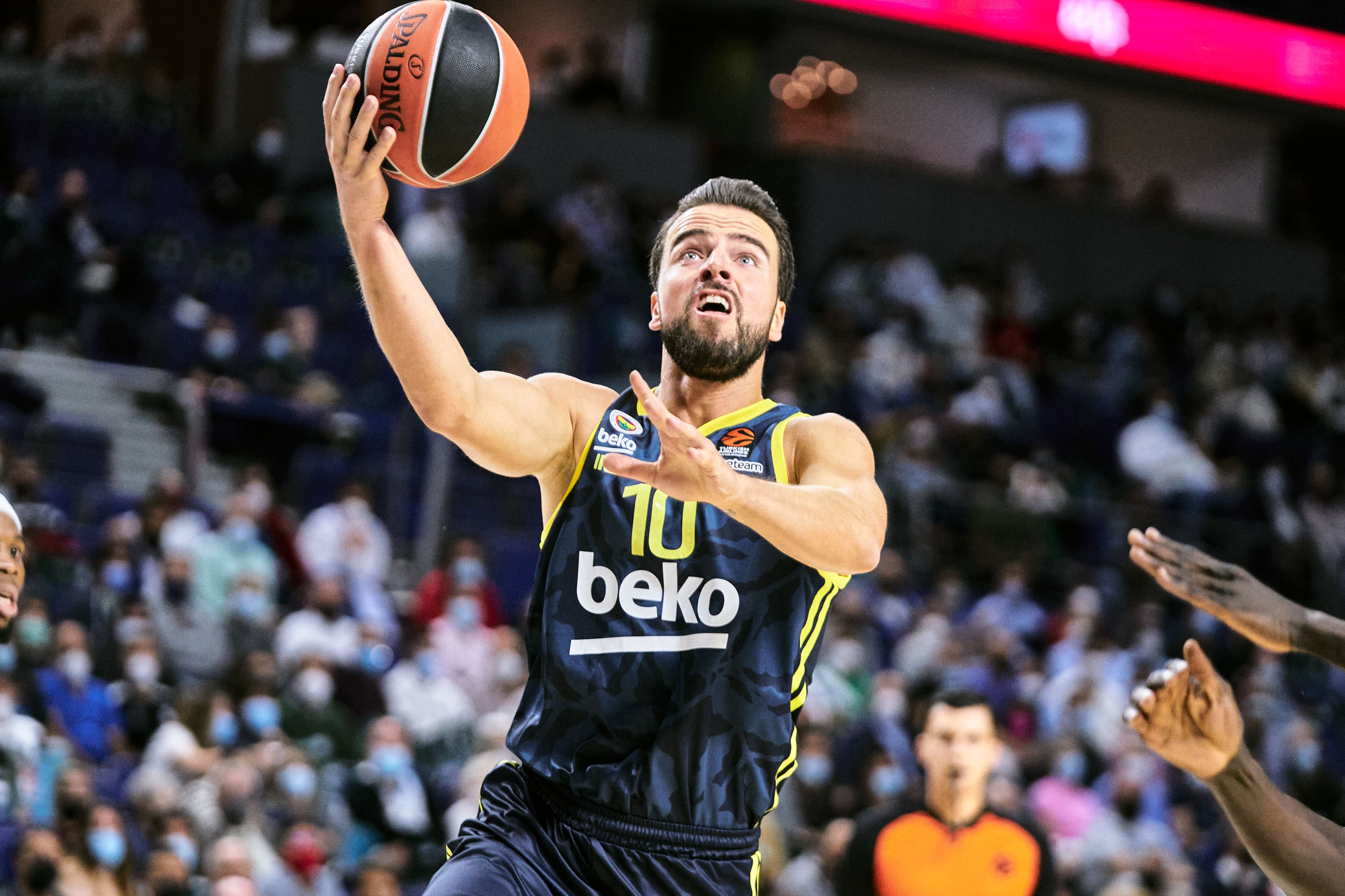 מליח מחמטוילו שחקן פנרבחצ'ה