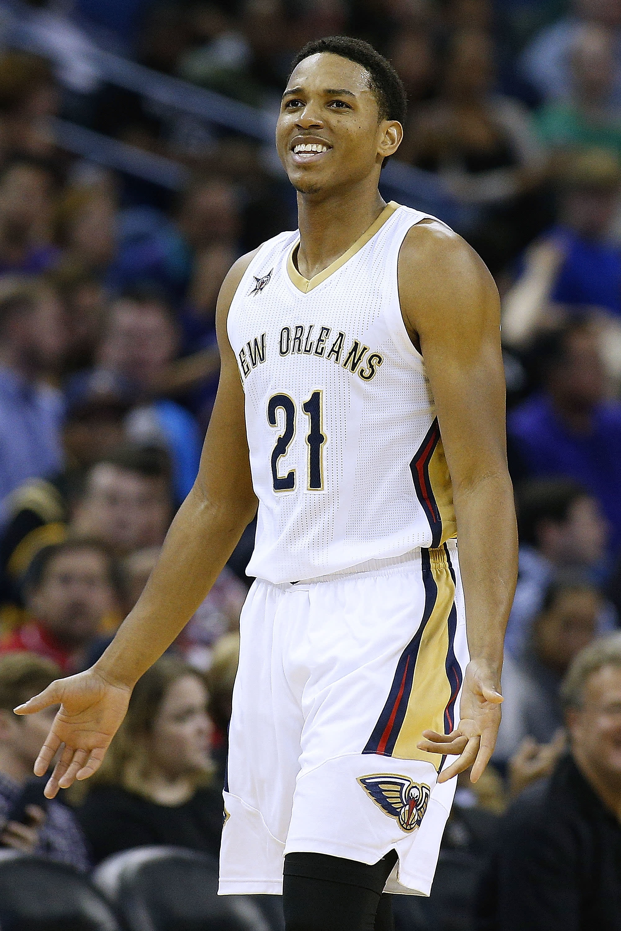 אנתוני בראון במדי ניו אורלינס פליקנס