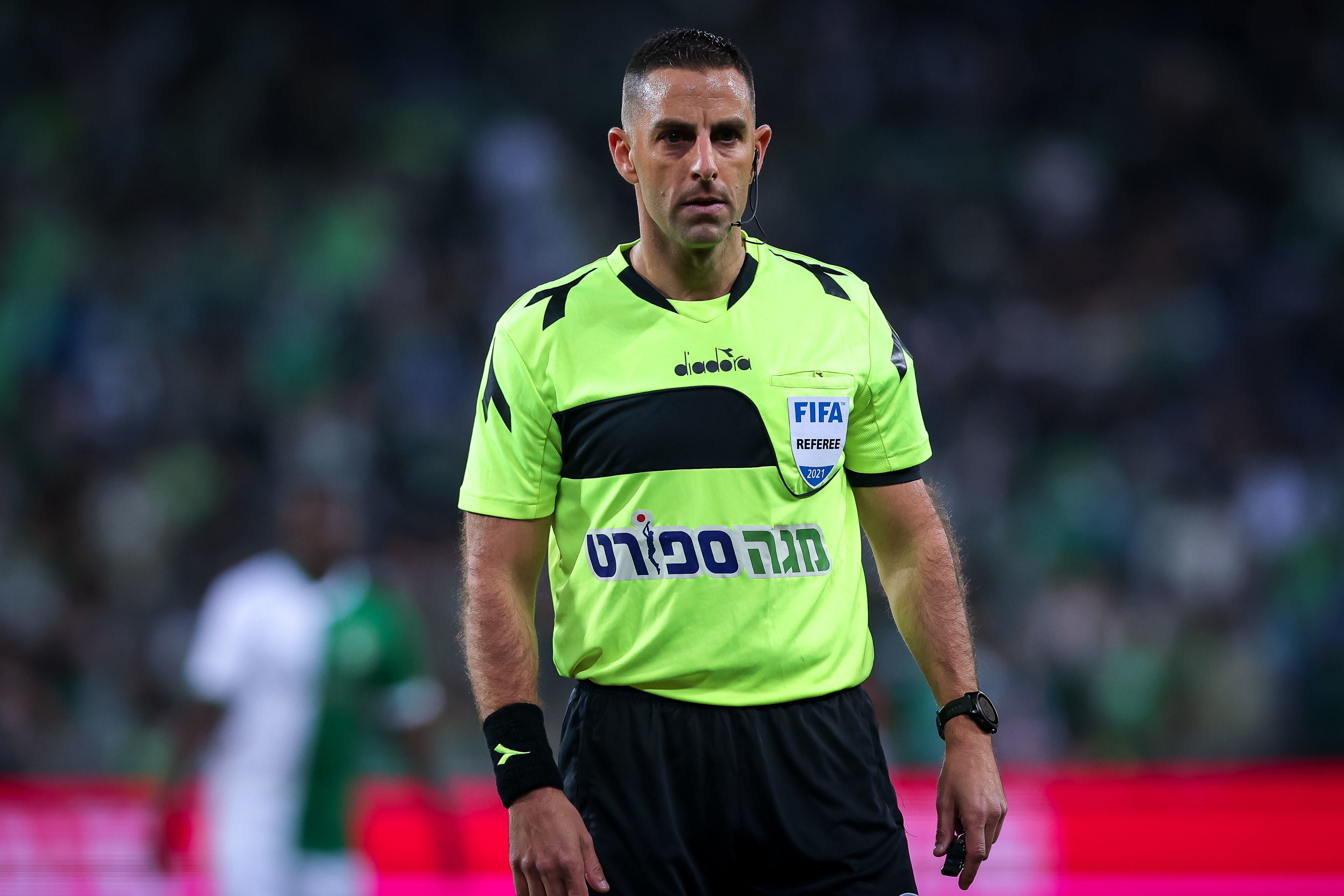 רועי ריינשרייבר, שופט כדורגל