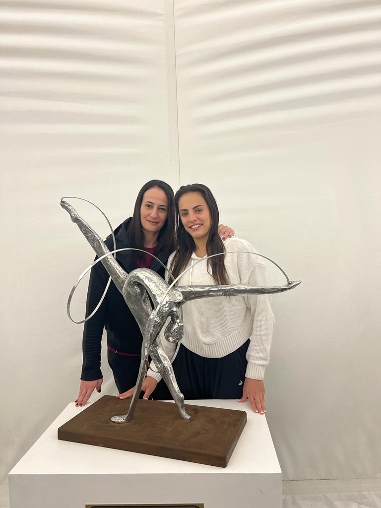 לינוי אשרם, איילת זוסמן והפסל