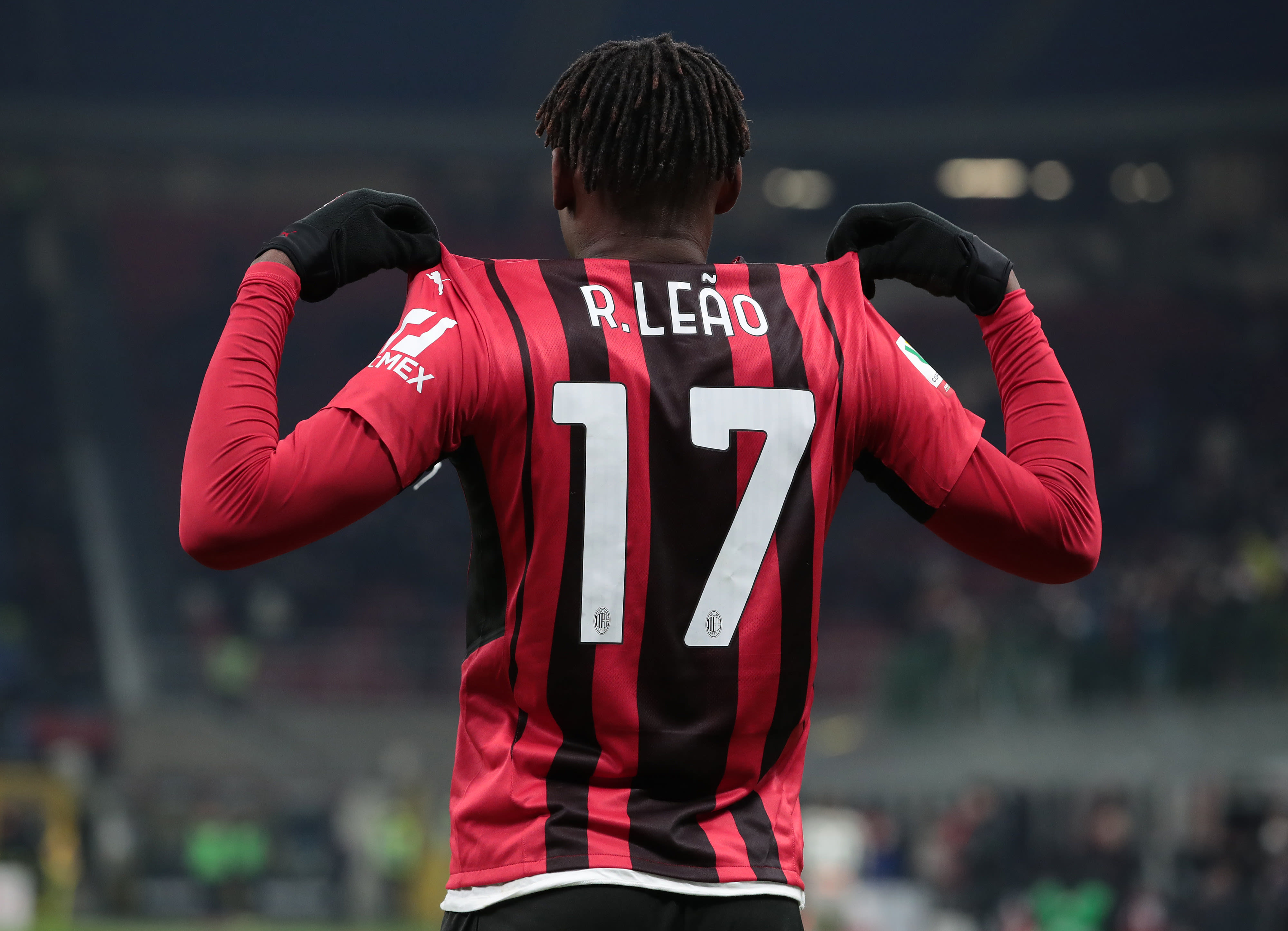 שחקן מילאן רפאל לאאו