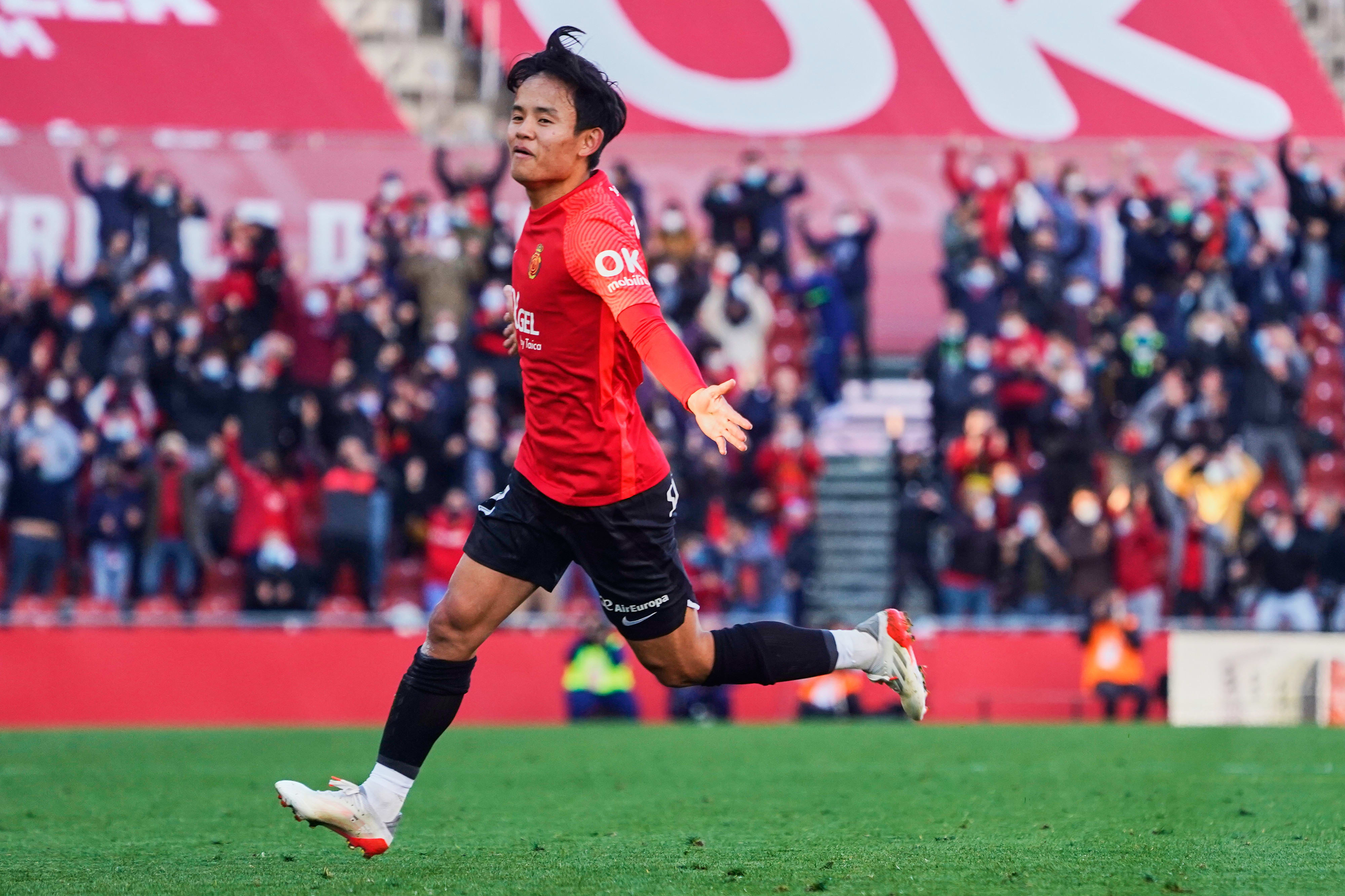 טאקפוסה קובו, שחקן מאיורקה חוגג