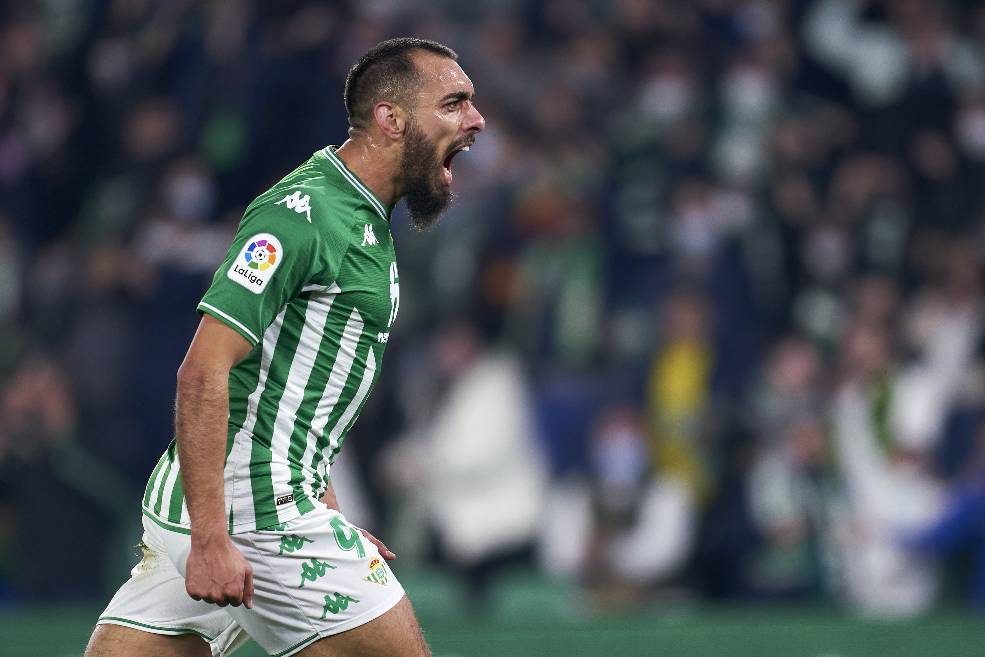 בורחה איגלסיאס שחקן בטיס חוגג שער