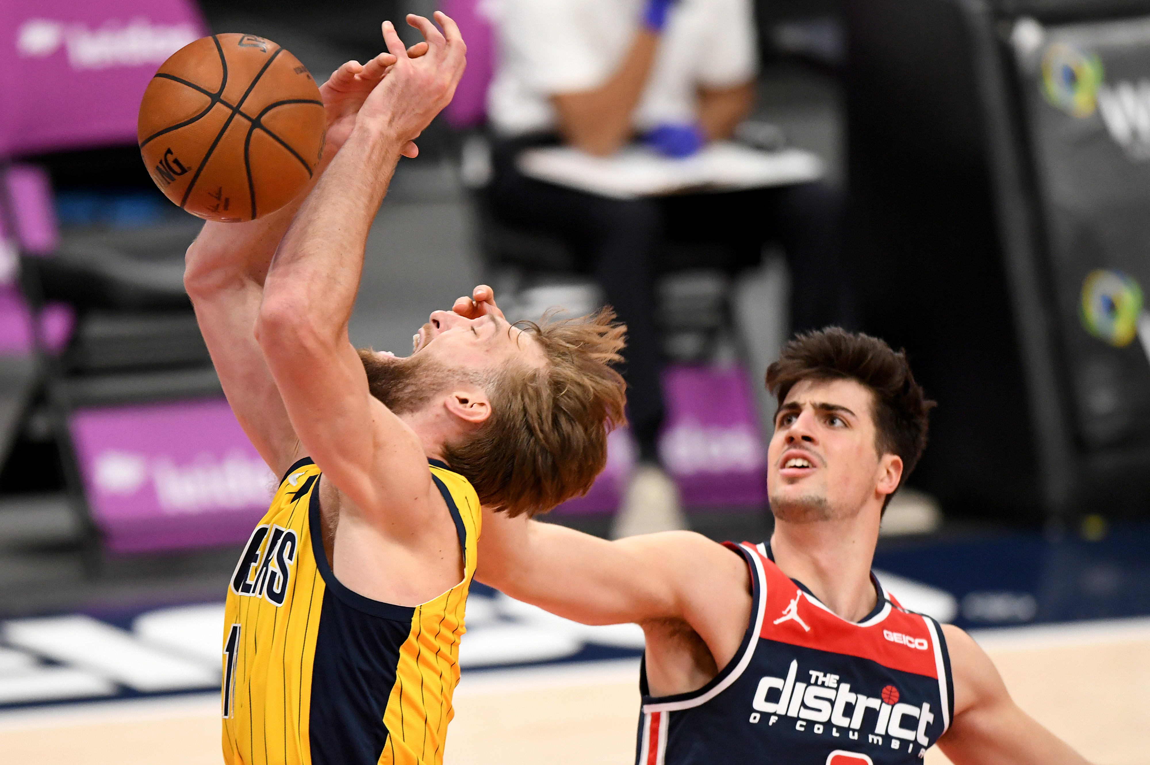 דומנטאס סאבוניס, אינדיאנה פייסרס, נשמר על ידי דני אבדיה, וושינגטון וויזארדס