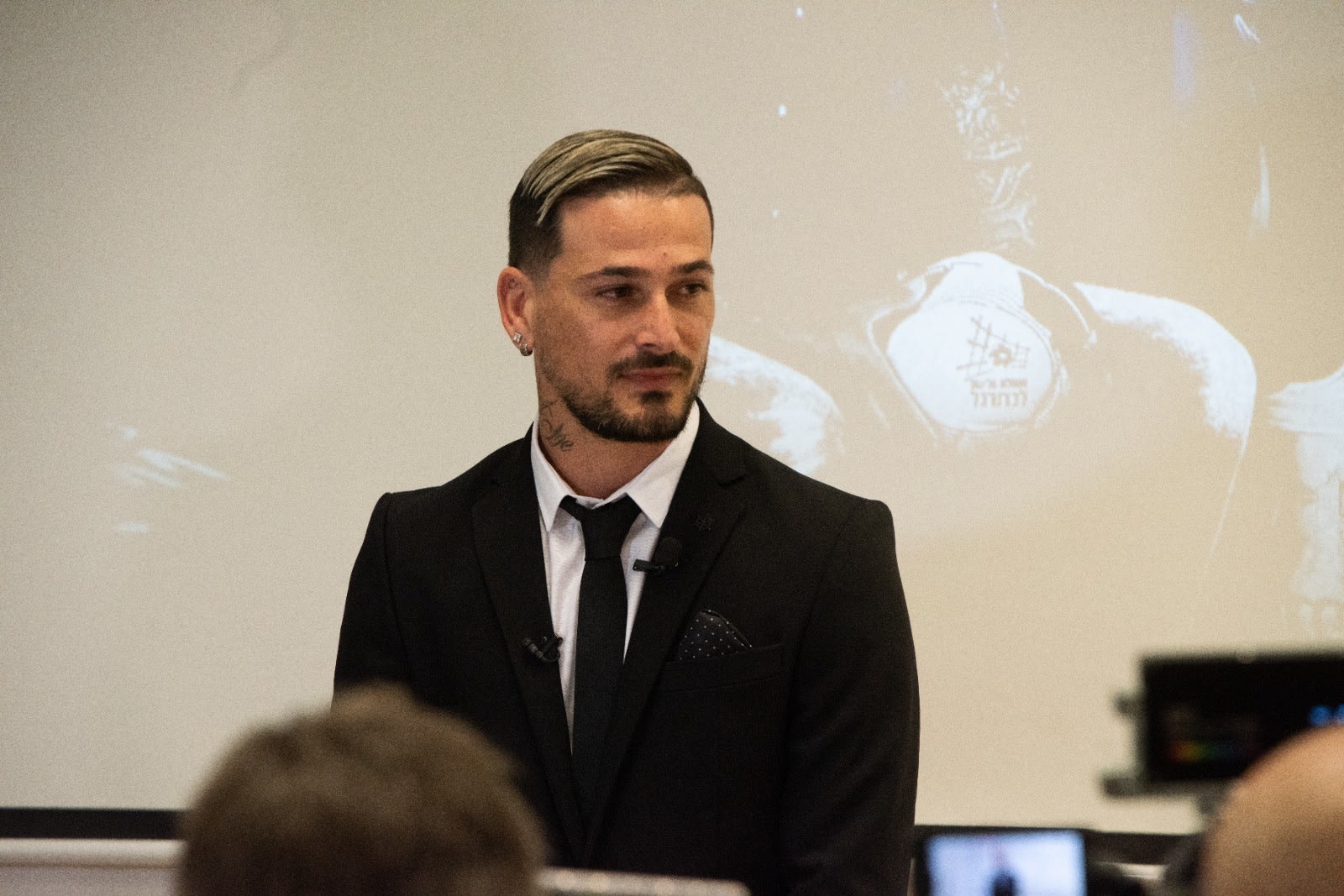 מאור בוזגלו מודיע על פרישה מכדורגל