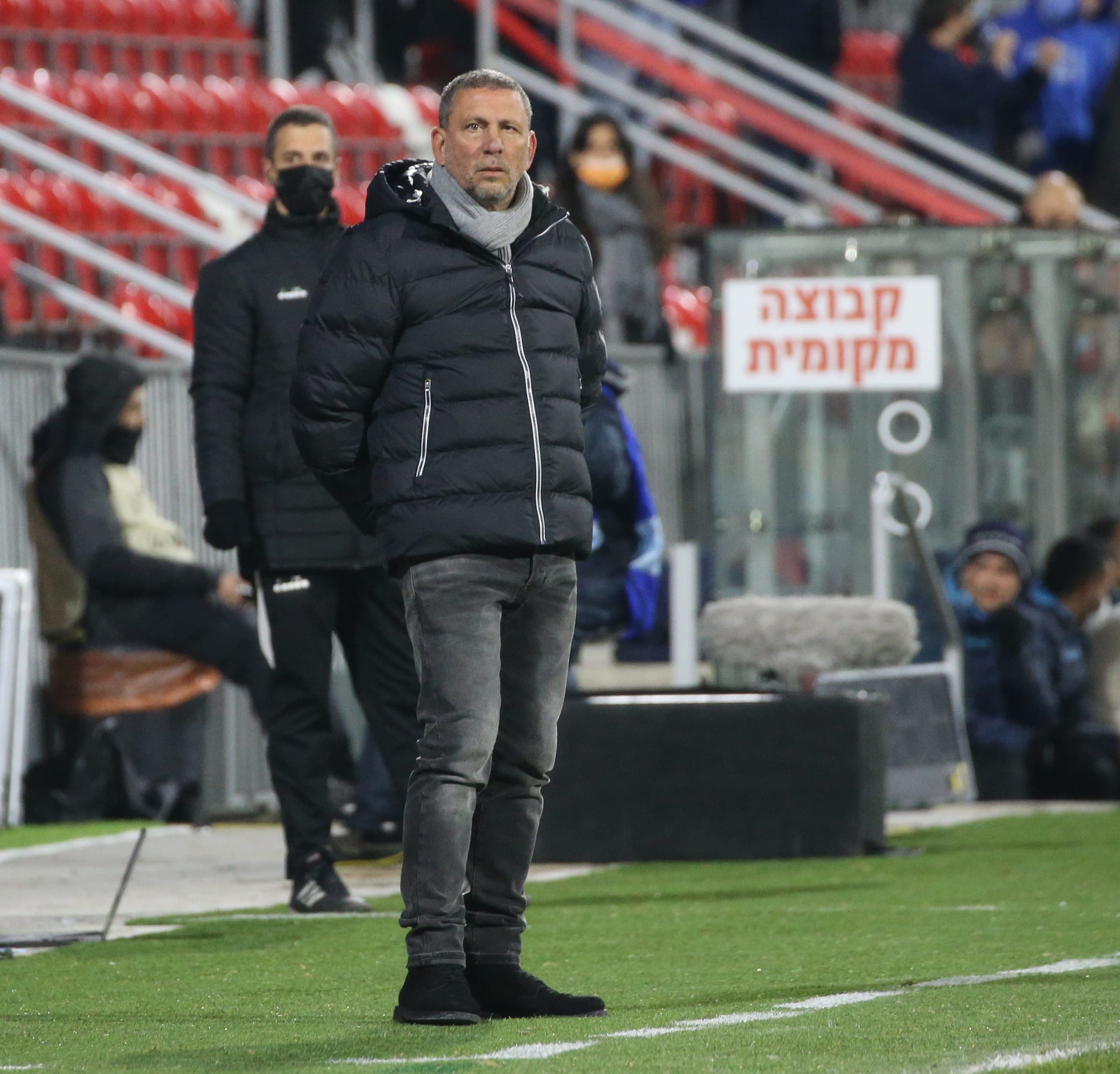 ניר קלינגר מאמן מכבי פתח תקוה