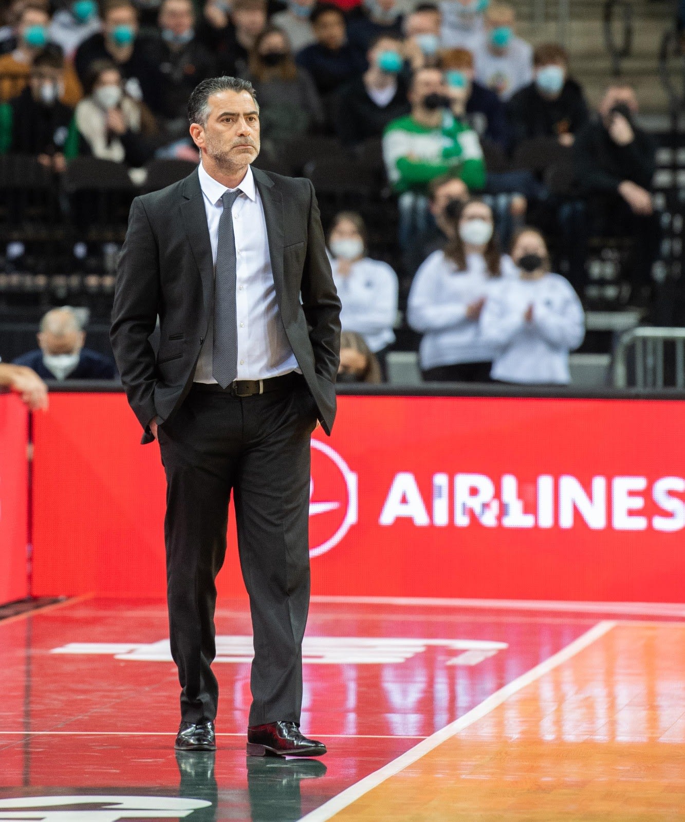 מאמן מכבי תל אביב אבי אבן