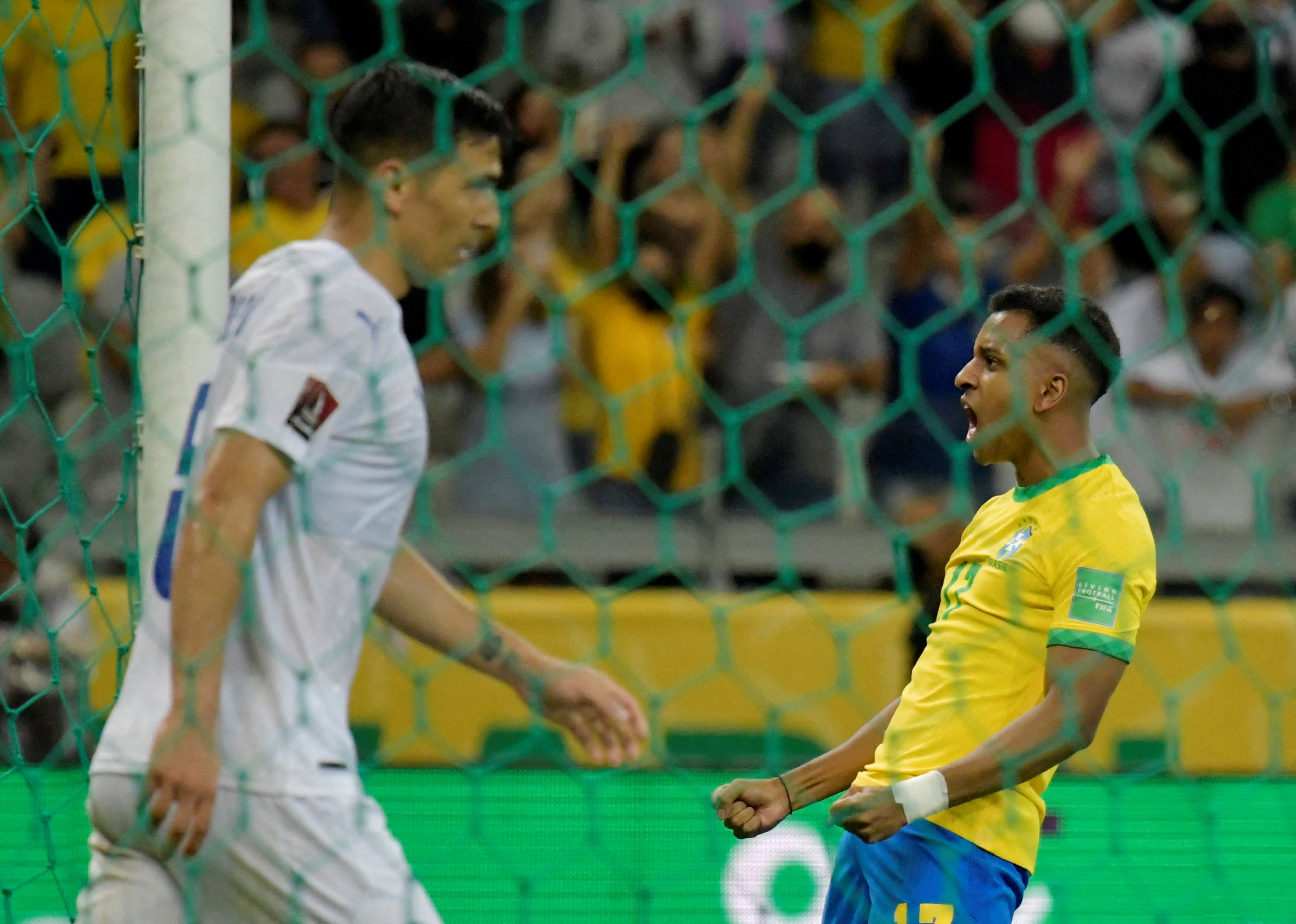 רודריגו חוגג שער במדי נבחרת ברזיל
