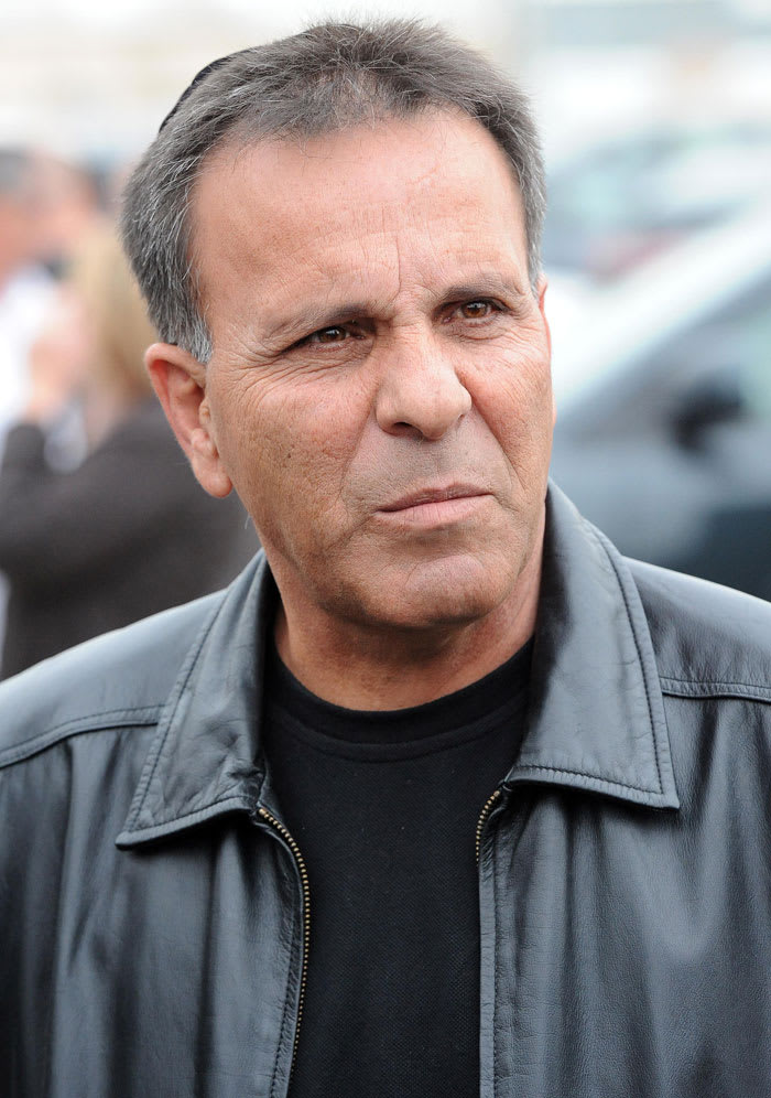 שלום אביטן בהלוויה של אבי כהן