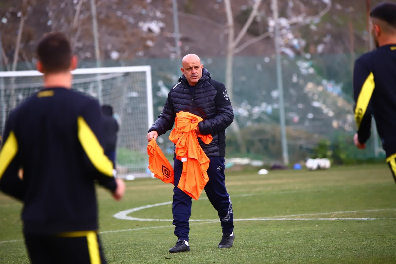 יוסי אבוקסיס, מאמן בית"ר ירושלים