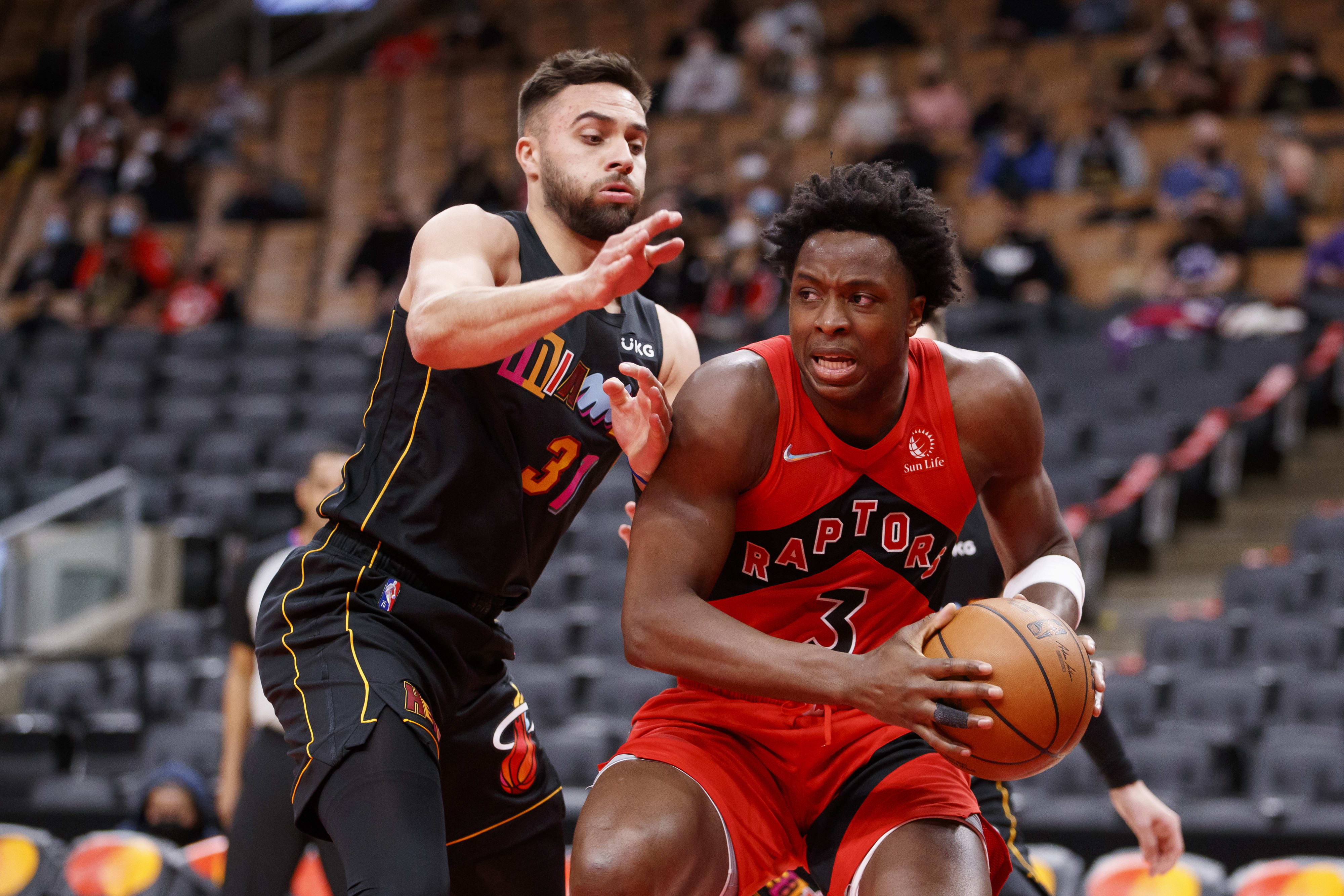 או ג'יי אנונובי שחקן טורונטו ראפטורס