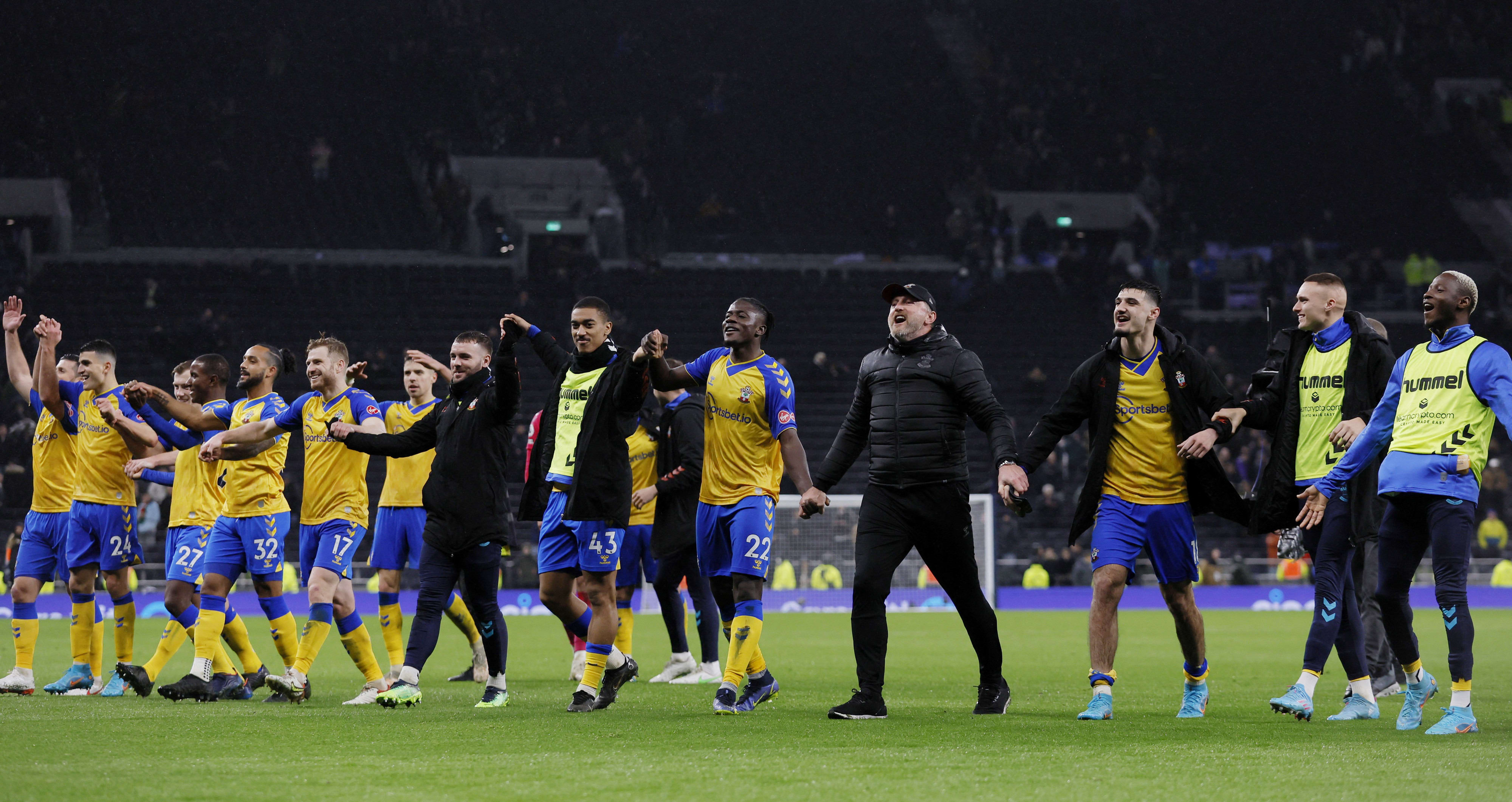 שחקני סאות'המפטון חוגגים