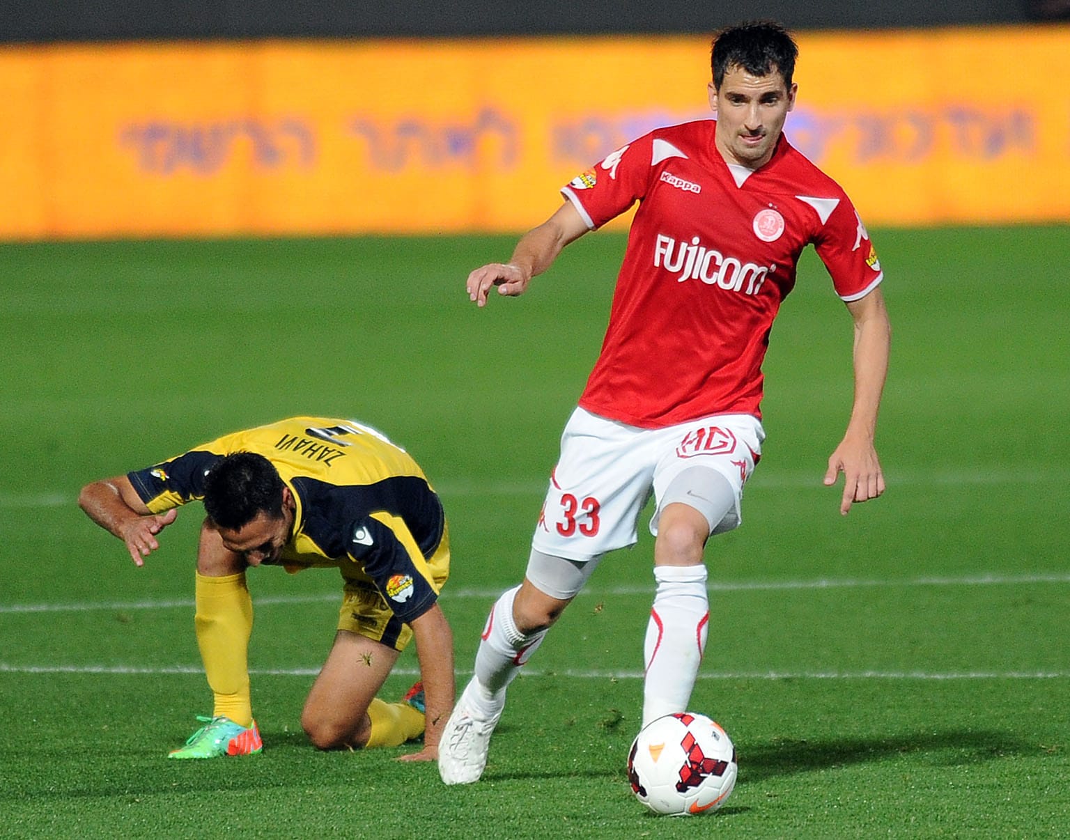 ערן זהבי מכבי תל אביב מול ברנקו איליץ' הפועל תל אביב