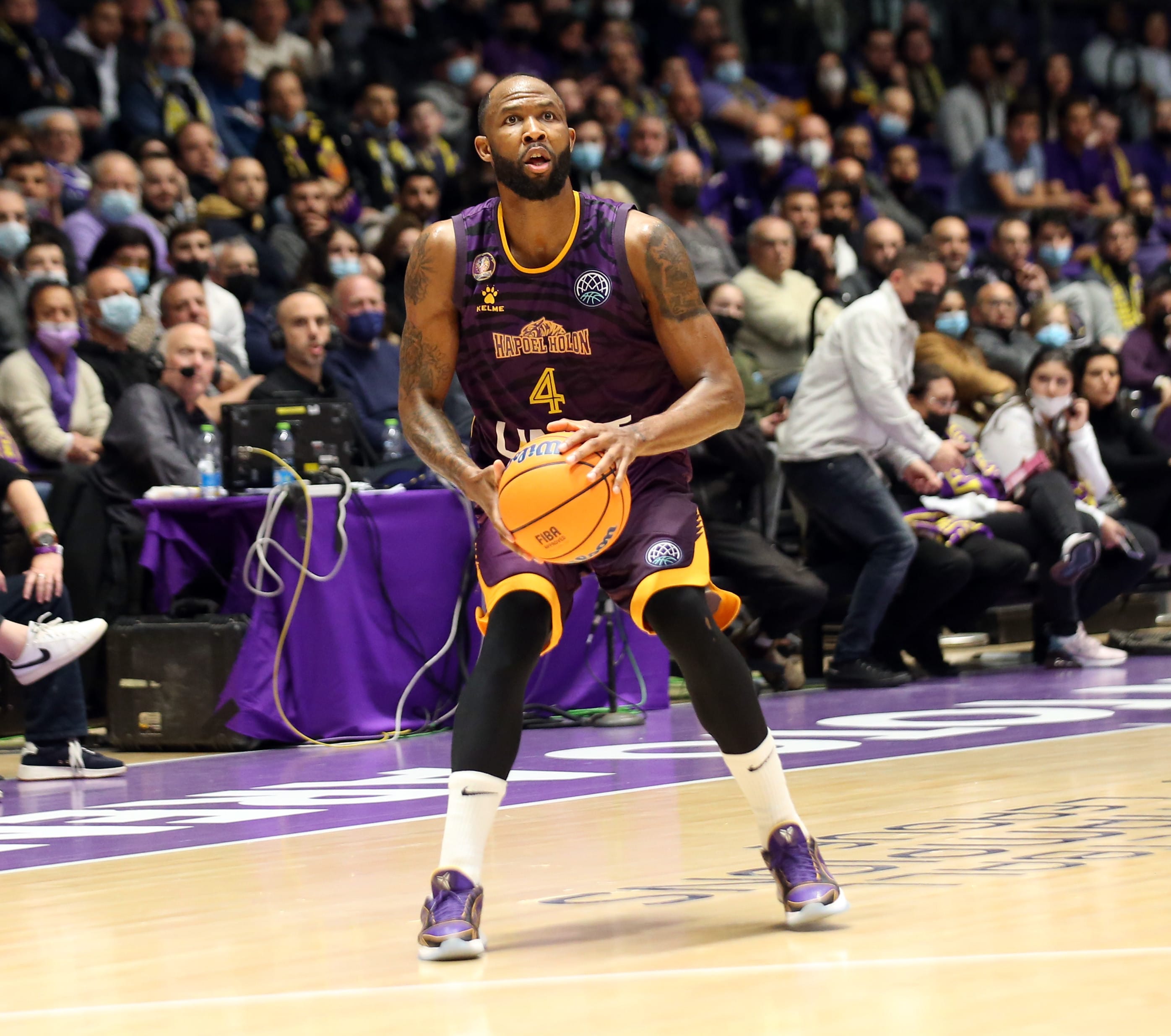 כריס ג'ונסון, שחקן הפועל חולון