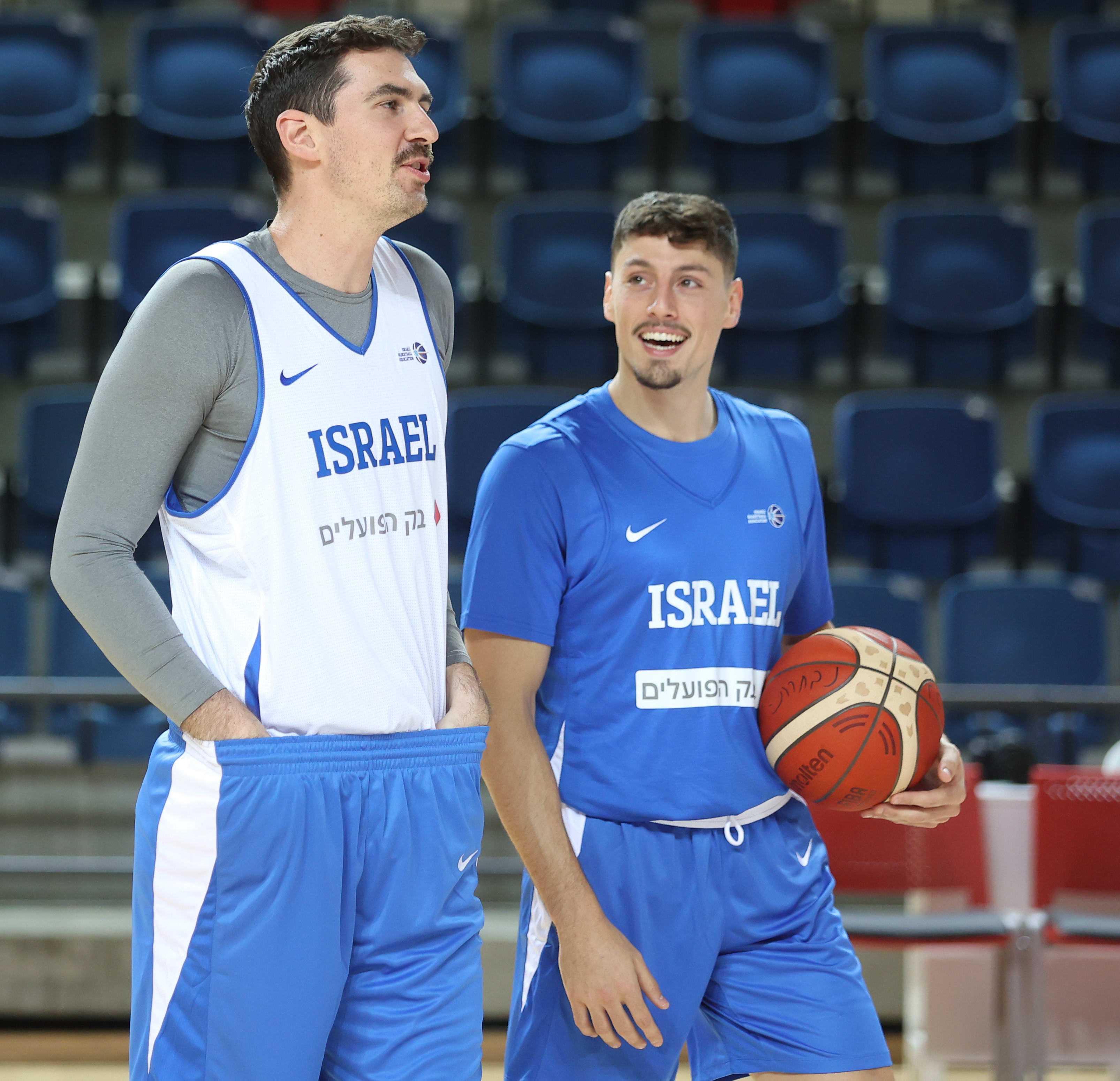 ג'ייק כהן עם יפתח זיו, נבחרת ישראל