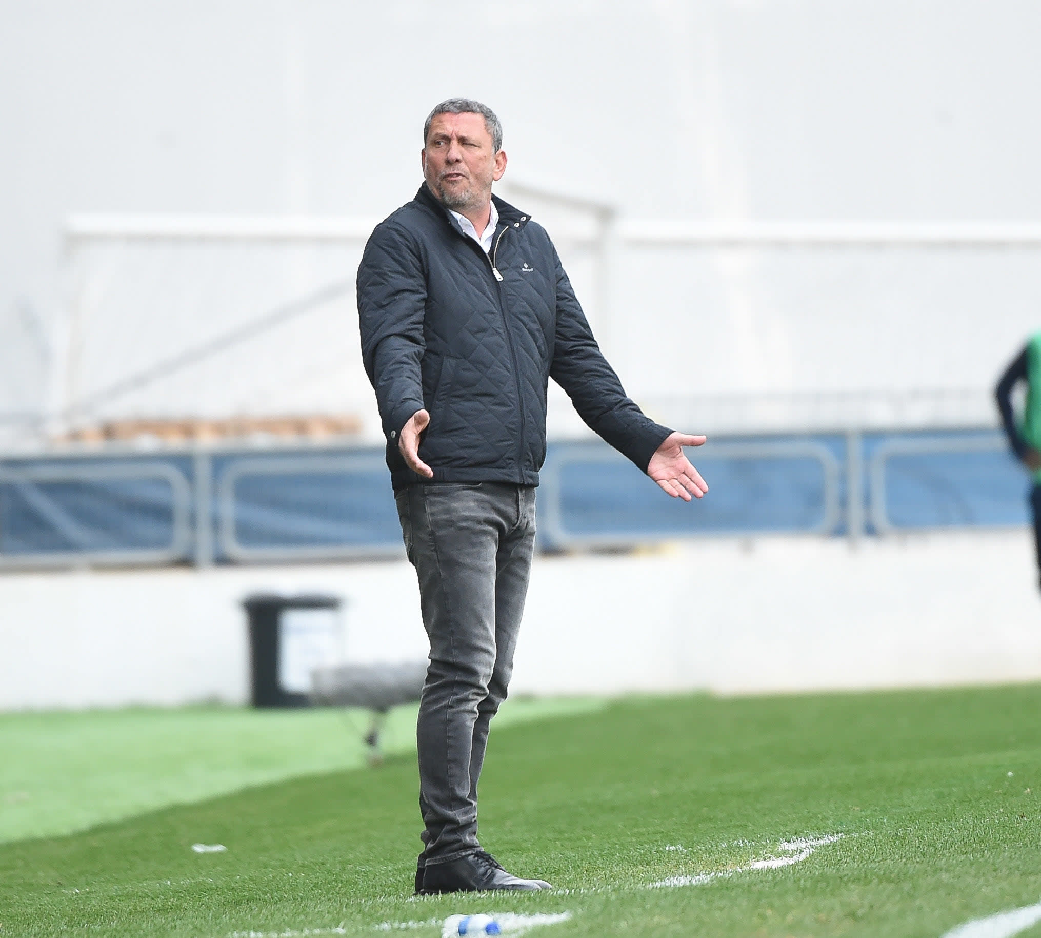 ניר קלינגר מאמן מכבי פתח תקוה