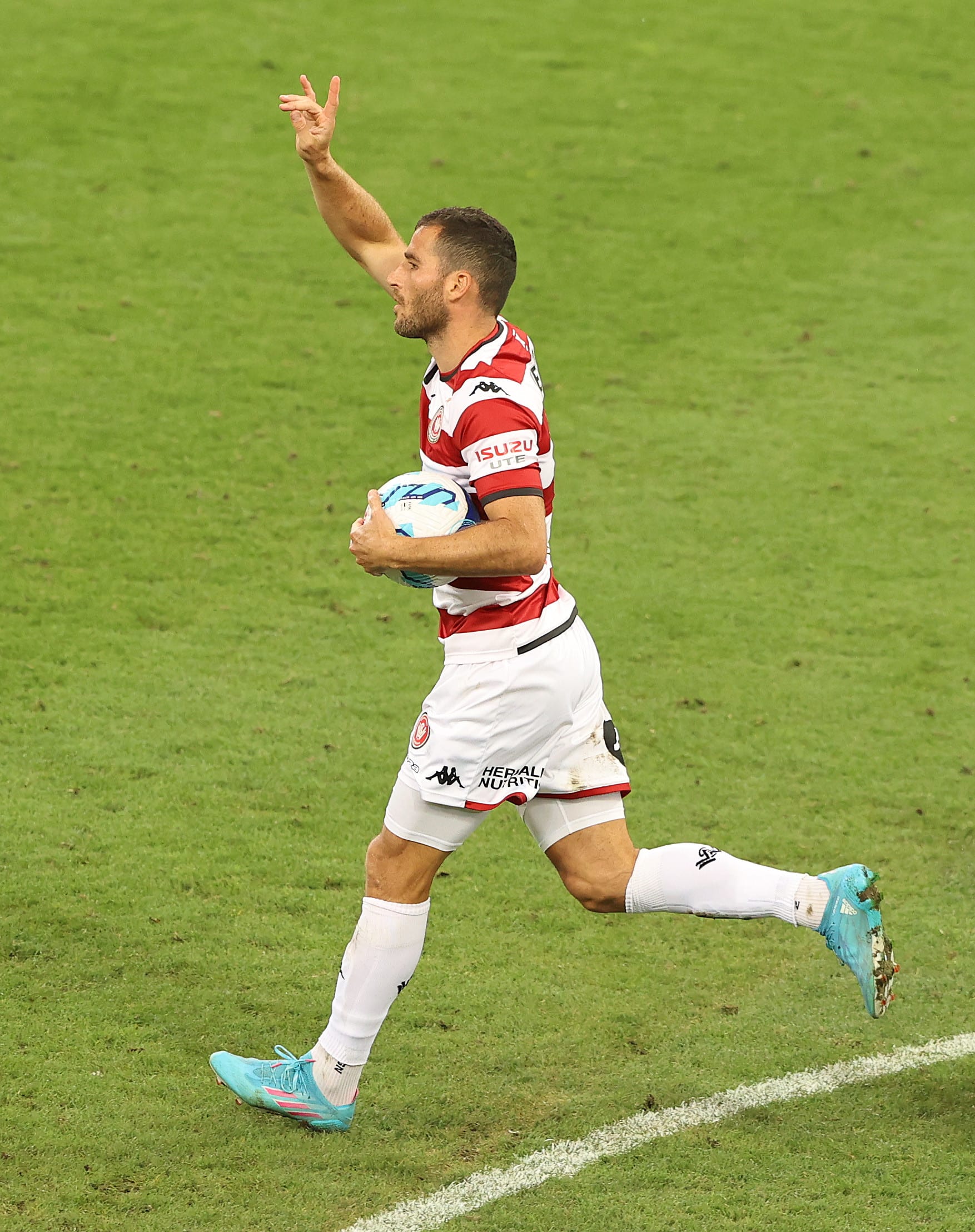 תומר חמד שחקן ווסטרן סידני