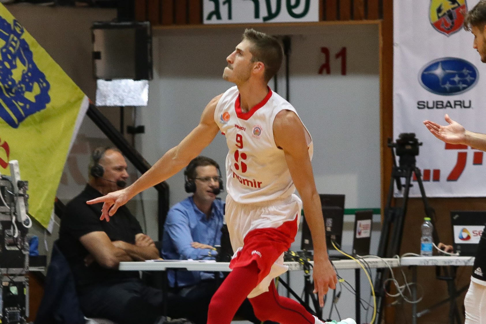 שחקן הפועל גליל עליון עומר טל