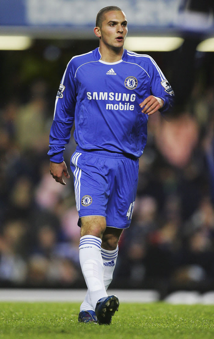 בן סהר במדי צ'לסי