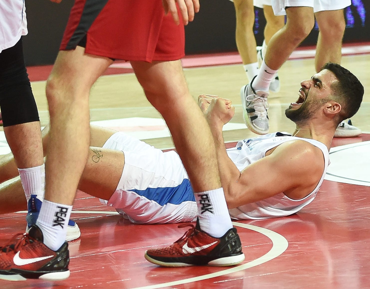 שחקן נבחרת ישראל בכדורסל תומר גינת