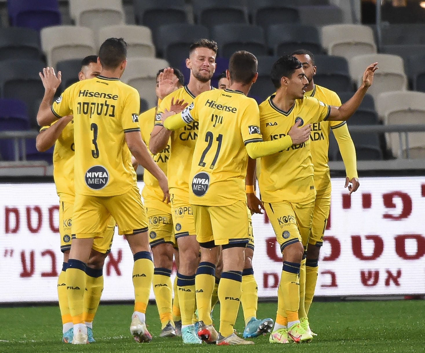 שחקני מכבי תל אביב