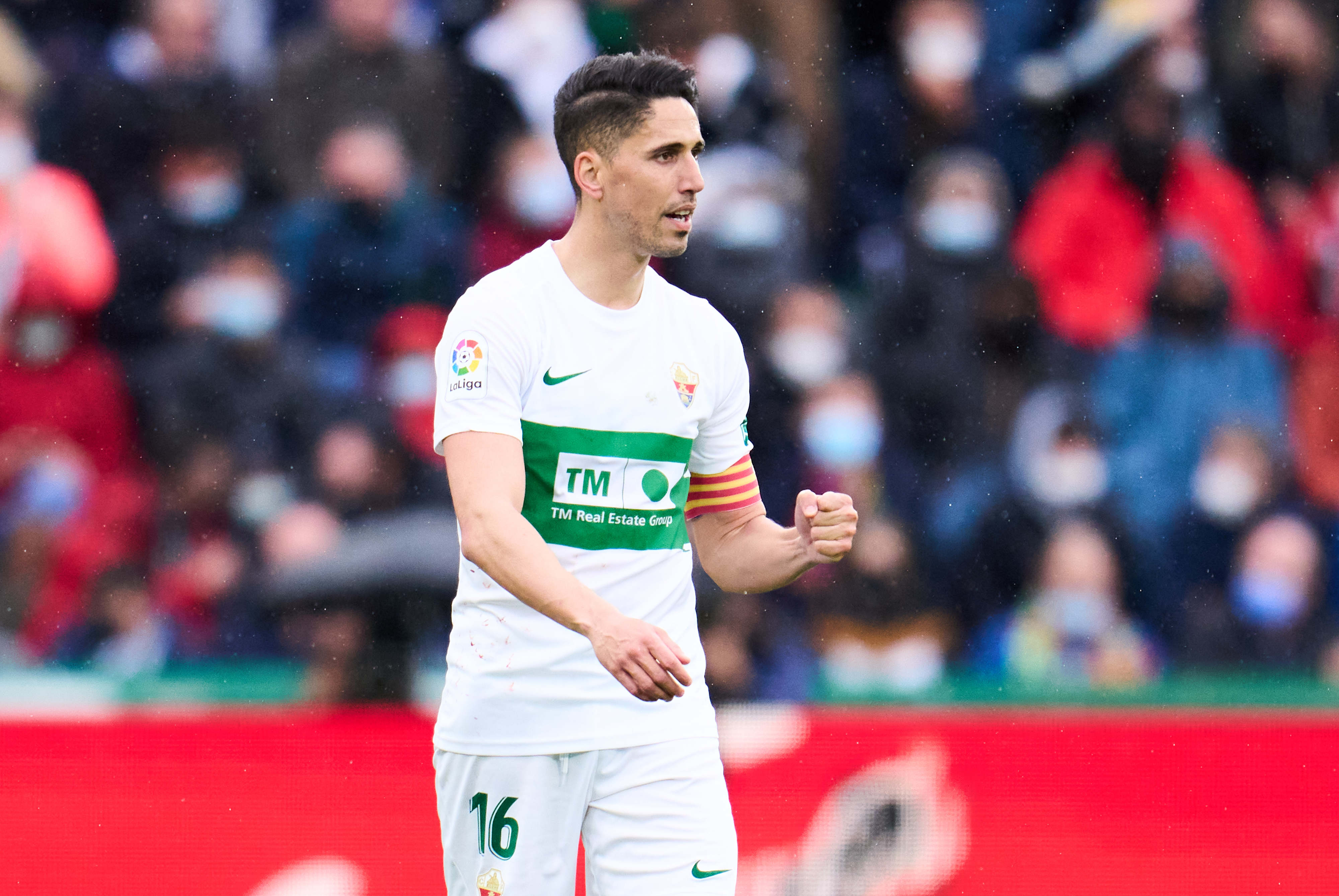 פידל צ'אבס חוגג שער של אלצ'ה