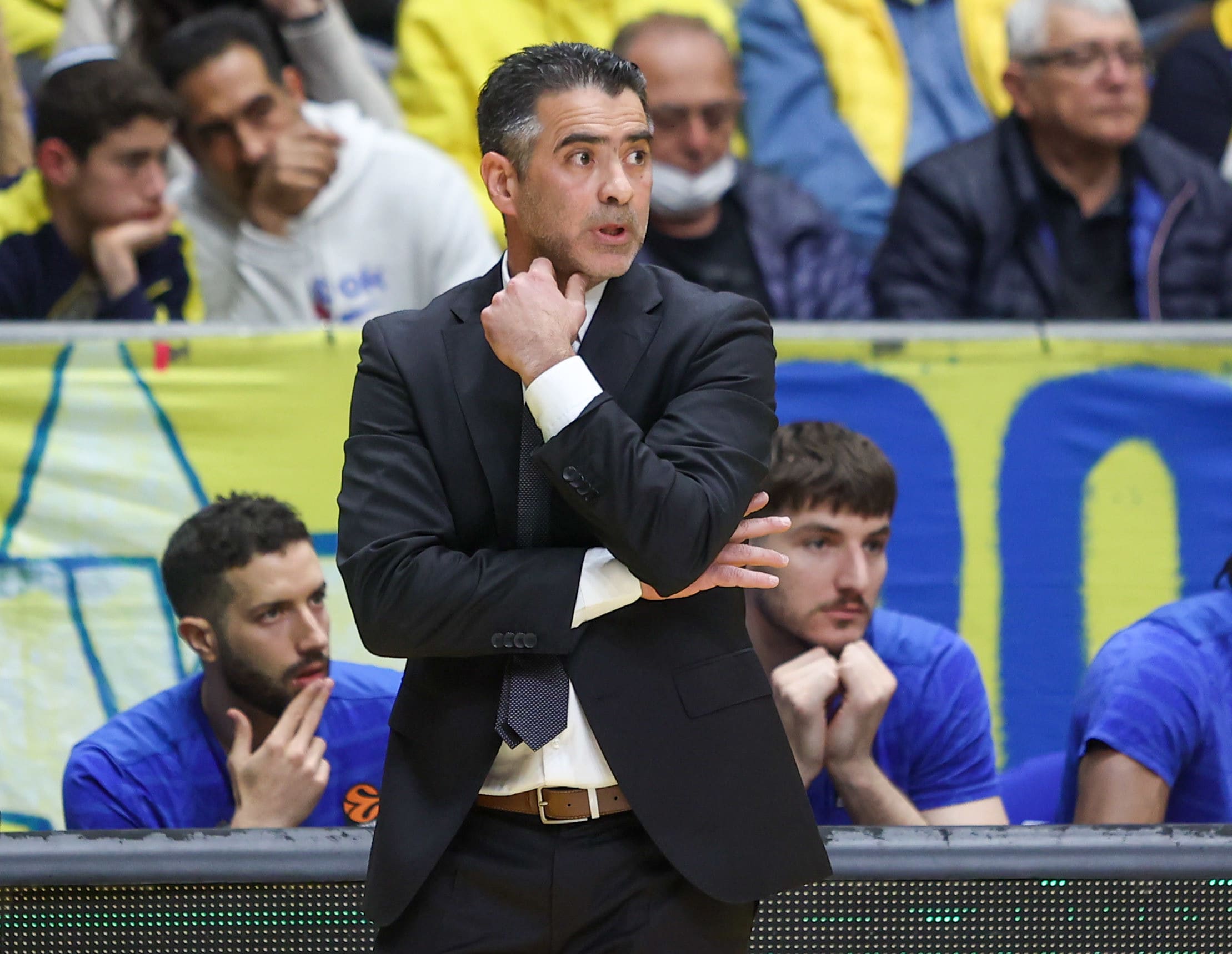 מאמן מכבי תל אביב אבי אבן