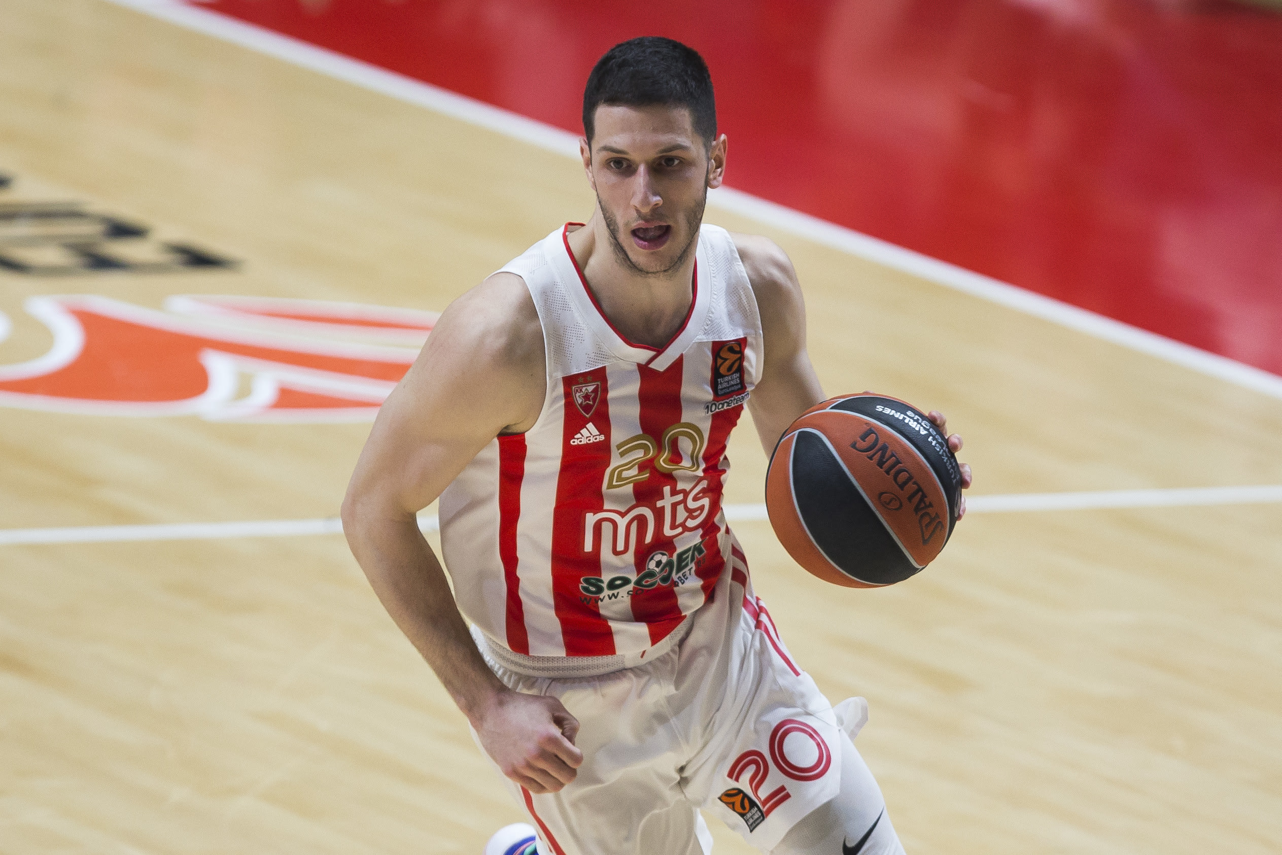 שחקן הכוכב האדום בלגרד ניקולה איבנוביץ'