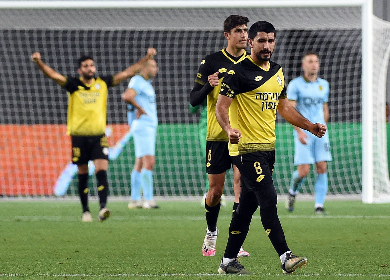 אלמוג כהן, עומרי גנדלמן שחקני מכבי נתניה