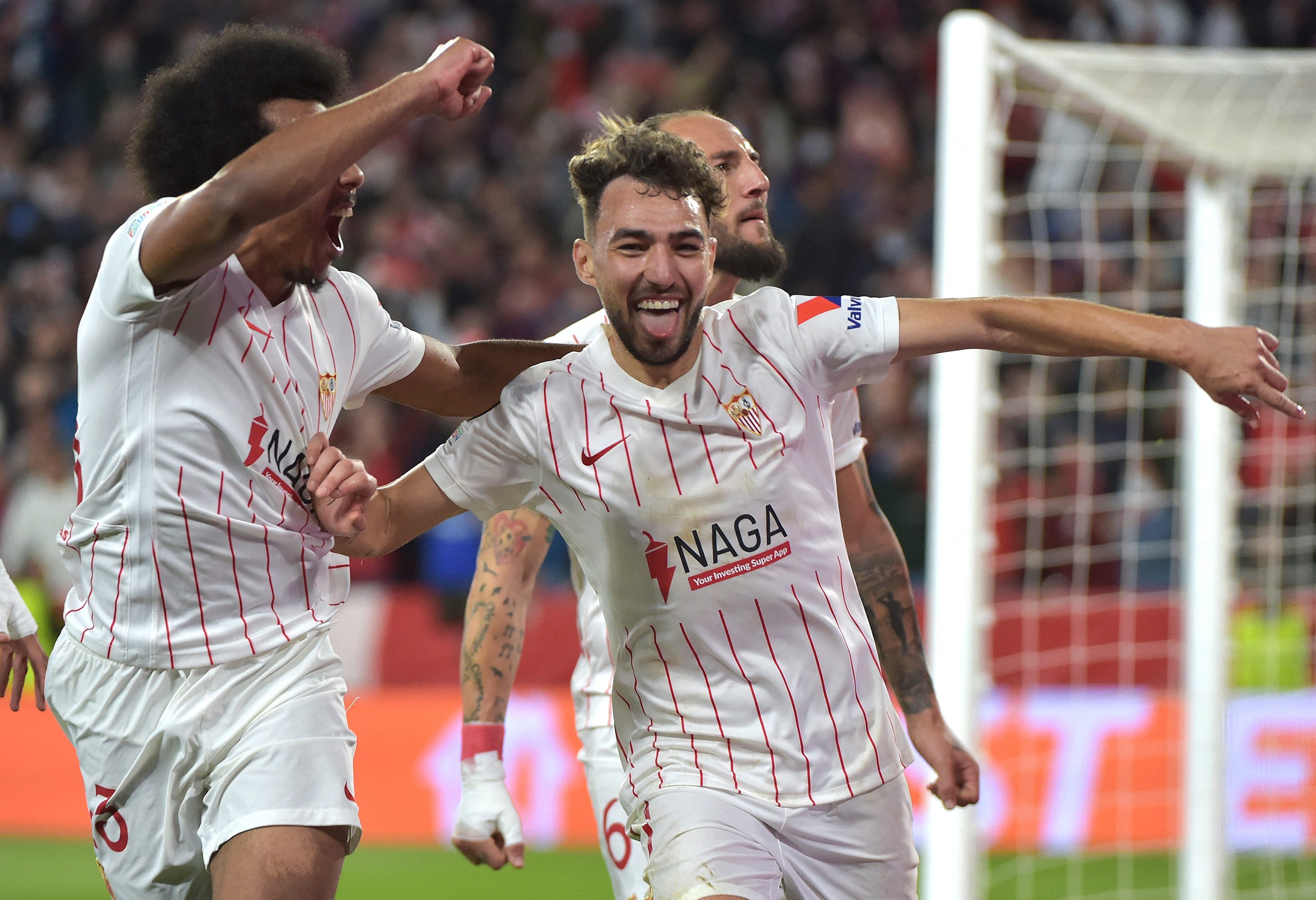 מוניר אל חדאדי, שחקן סביליה