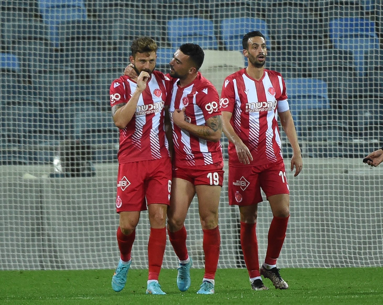 שחקני הפועל תל אביב, אדי גוטליב, שי אליאס