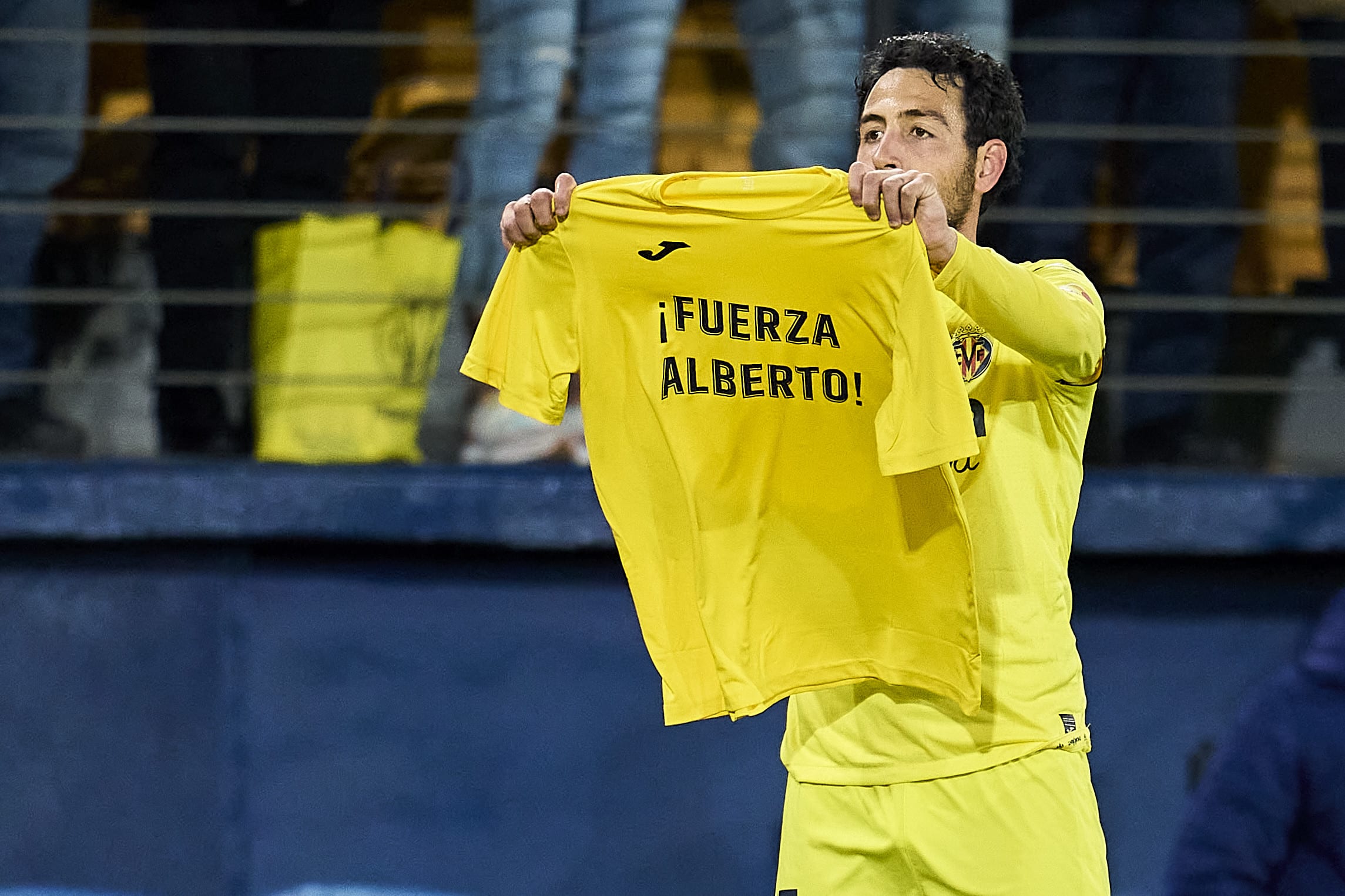 דני פארחו שחקן ויאריאל מקדיש שער למגן הפצוע אלברטו מורנו