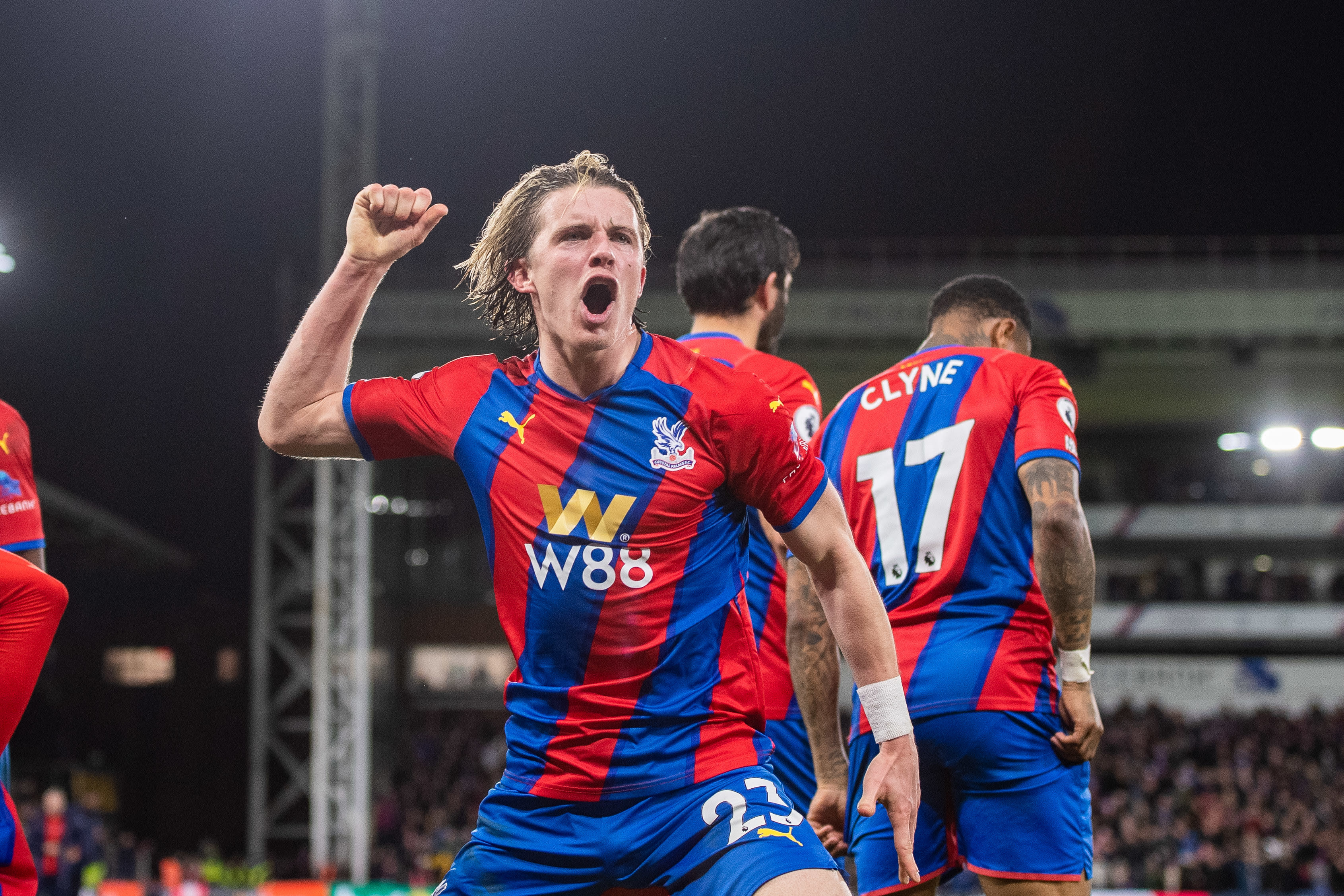 קונור גלאגר שחקן קריסטל פאלאס