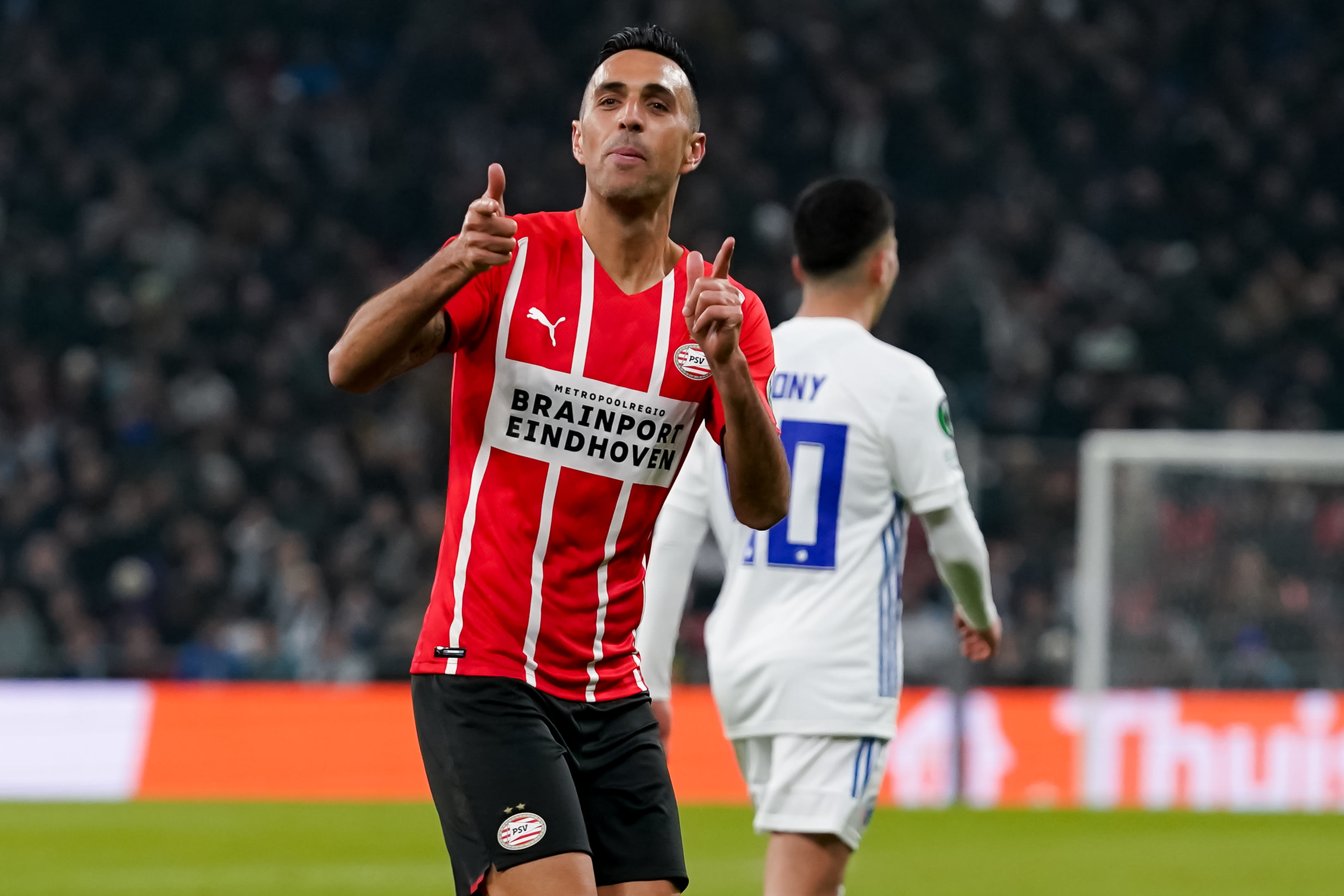 ערן זהבי, שחקן פ.ס.וו איינדהובן חוגג