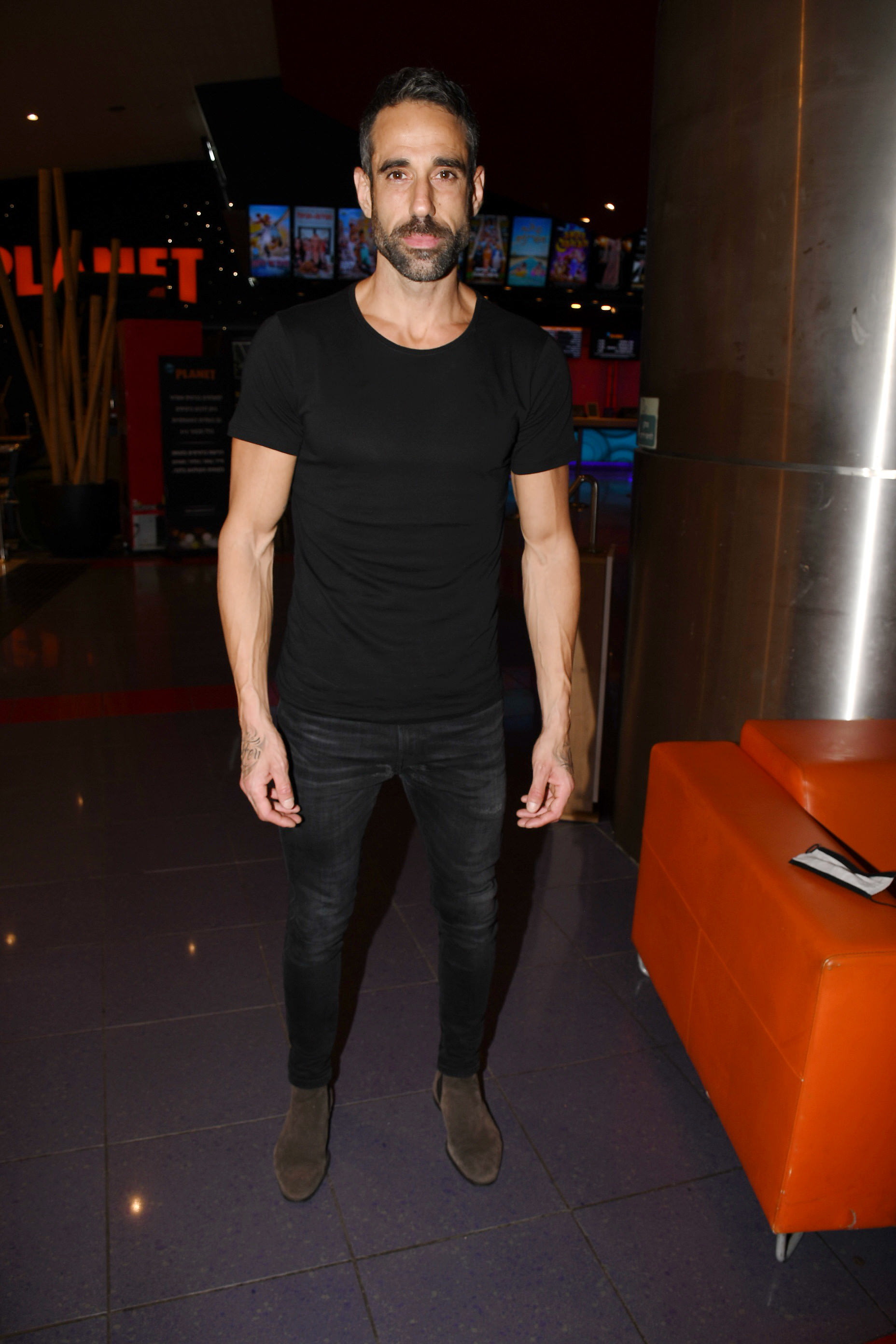 עומרי שלום הקרנה ג'יימס בונד