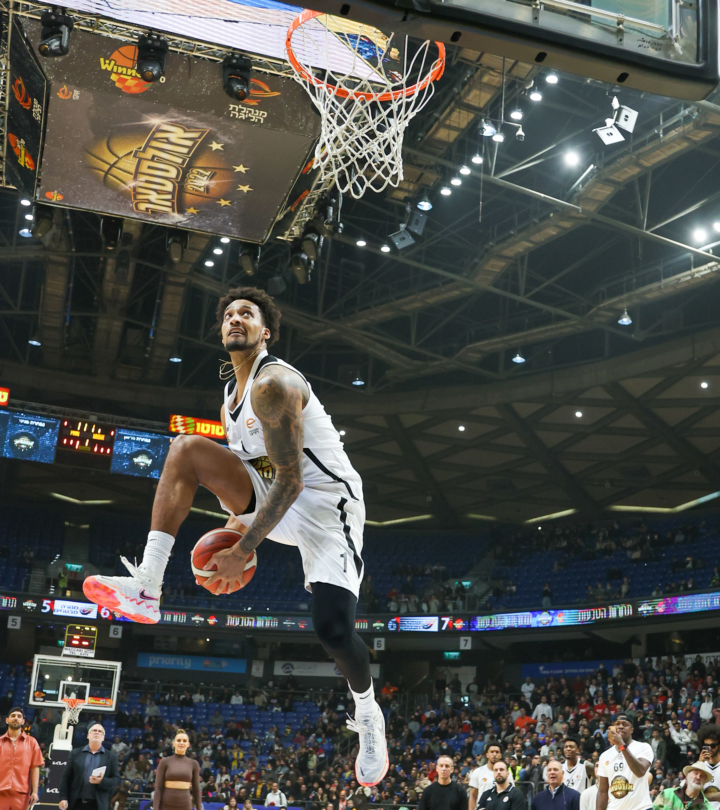 ג'יי פי טוקוטו בתחרות ההטבעות של אולסטאר ליגת העל