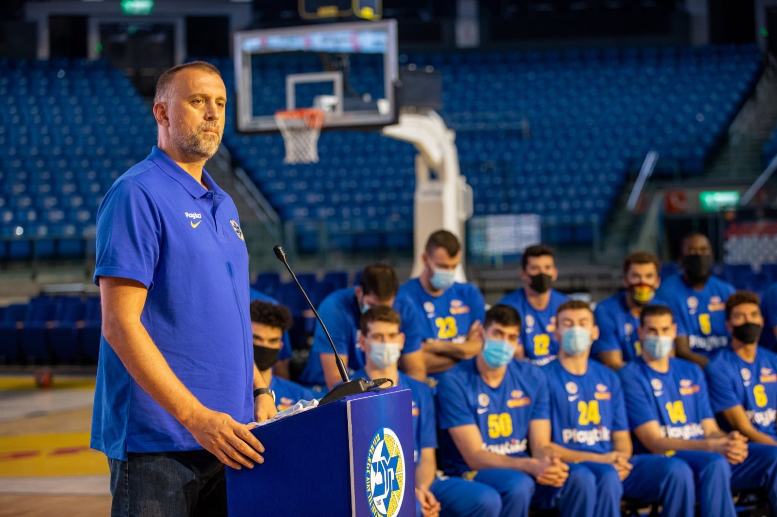 המנהל המקצועי של מכבי תל אביב ניקולה וויצ'יץ'
