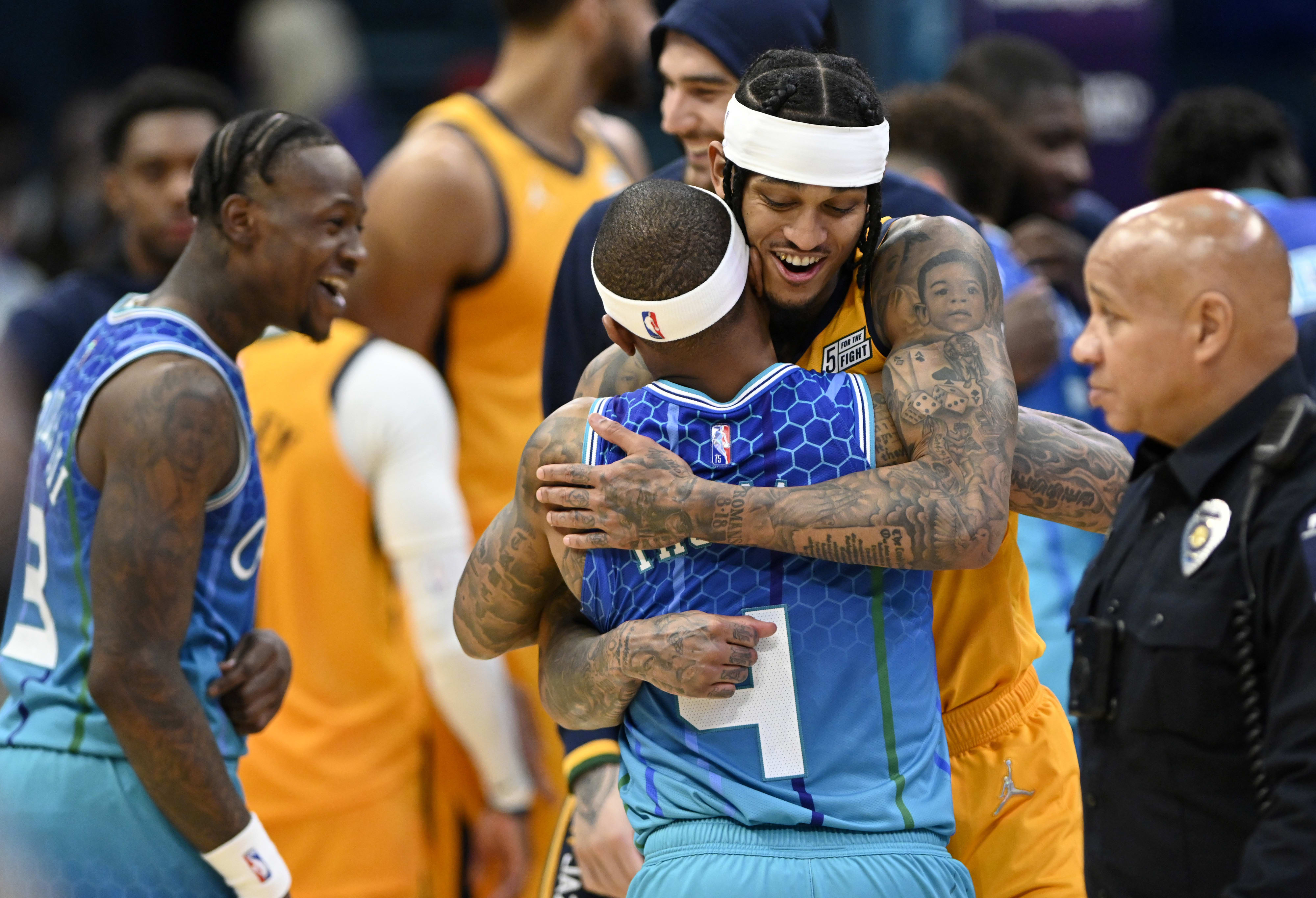 שחקן שארלוט אייזיאה תומאס