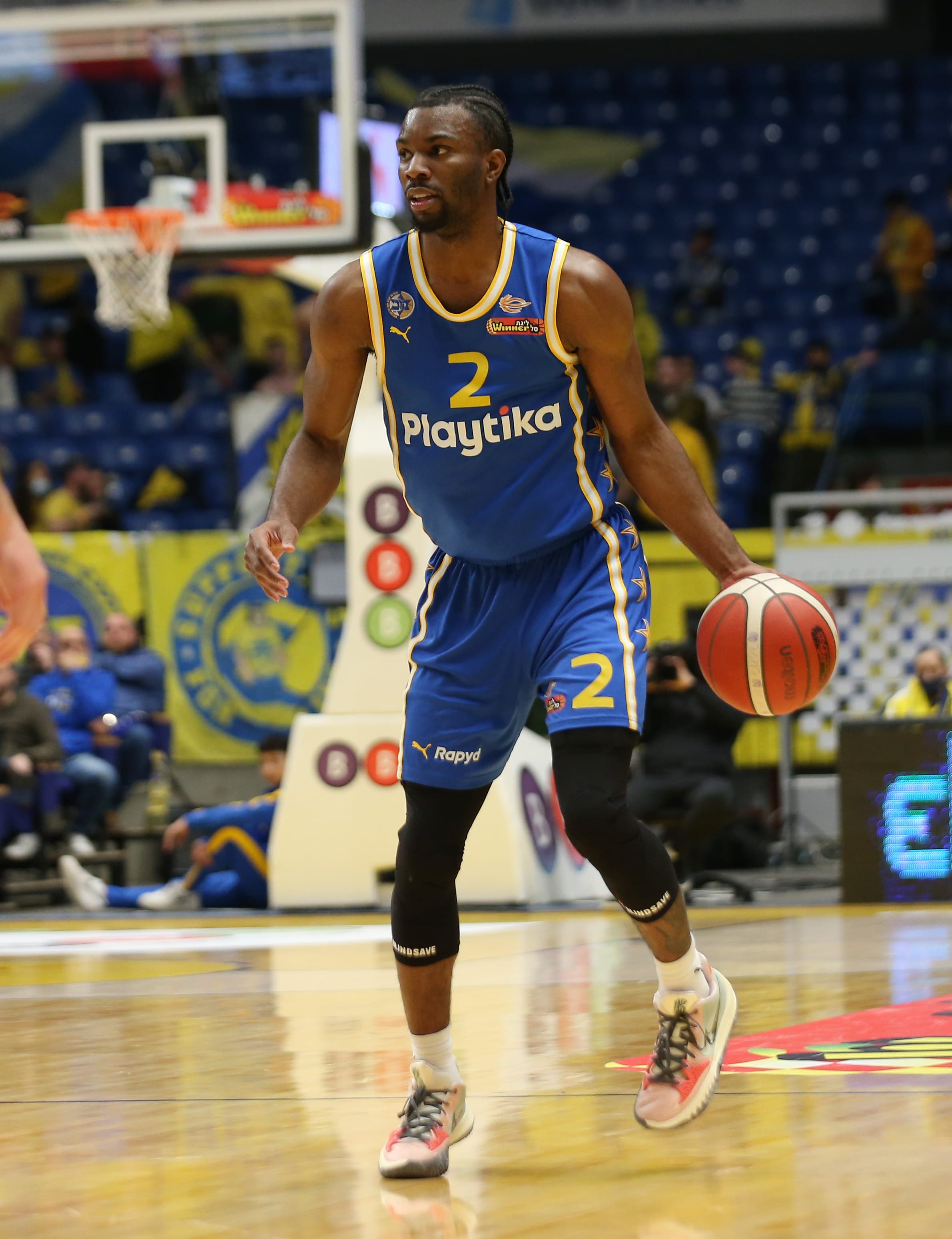 שחקן מכבי תל אביב קינן אוואנס